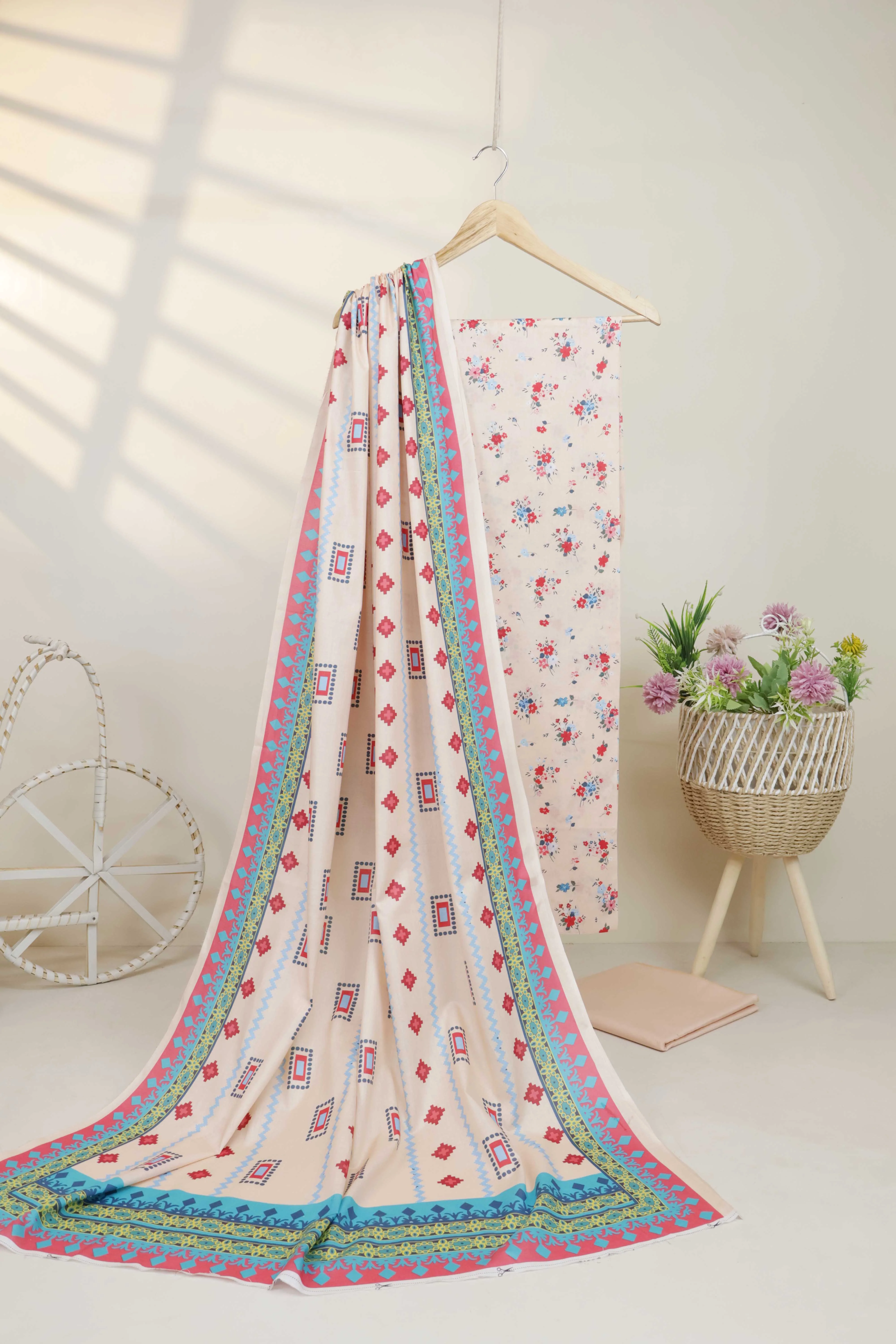 10 Lawn suit Bundle LRP05 - Image 4