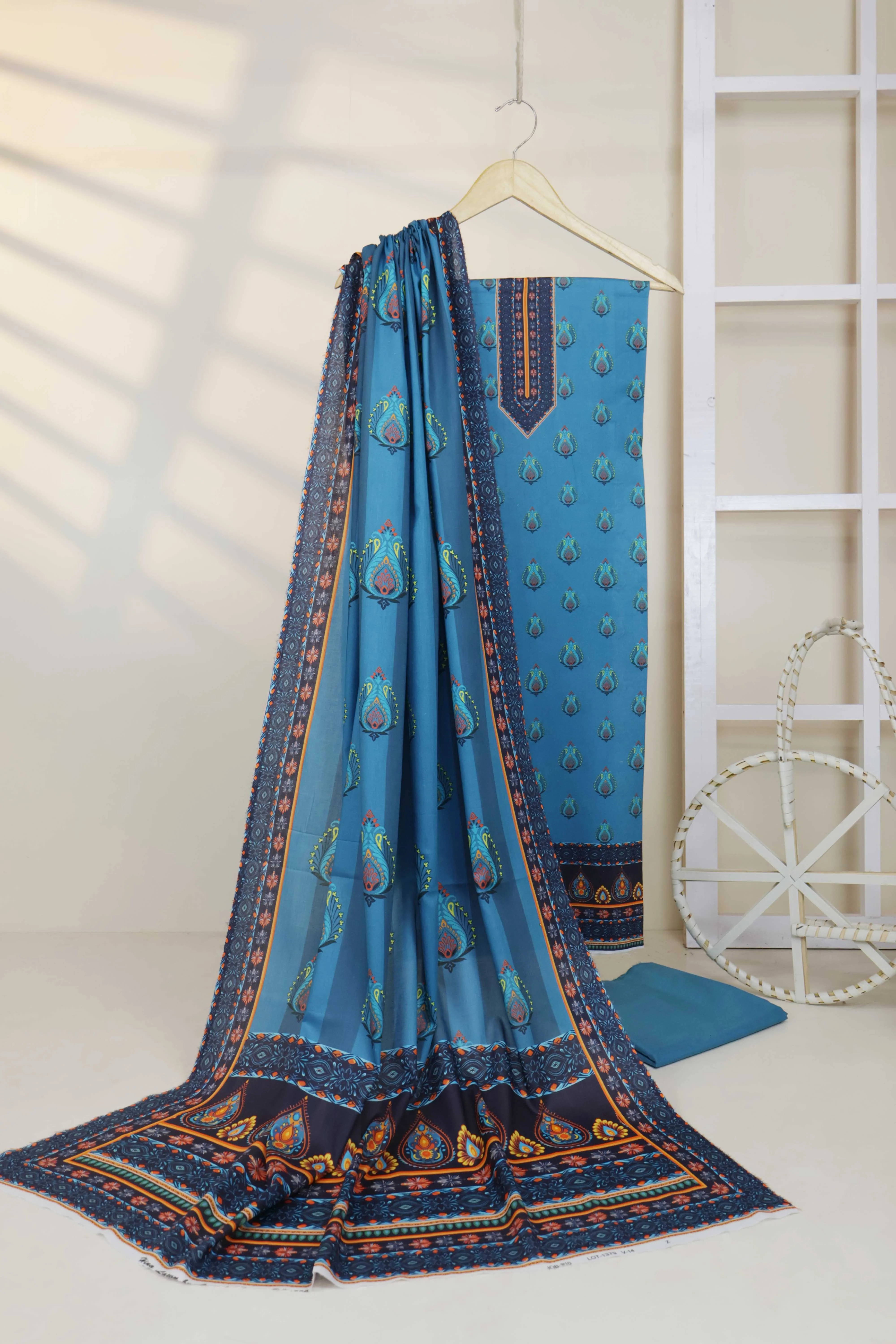 10 Lawn suit Bundle LRP04US - Image 6