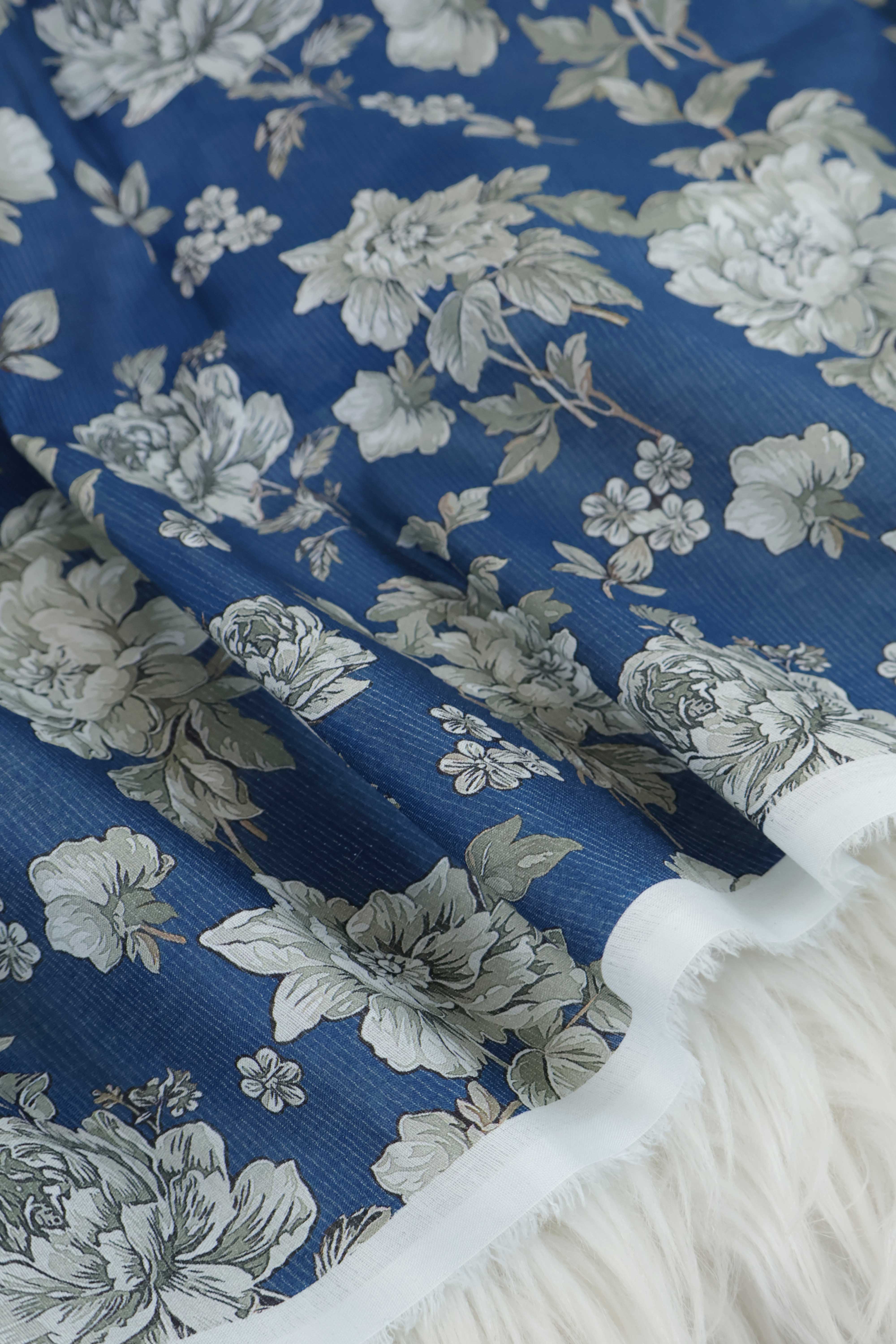 2Piece – Chamki Printed Lawn L2P82 - Image 3