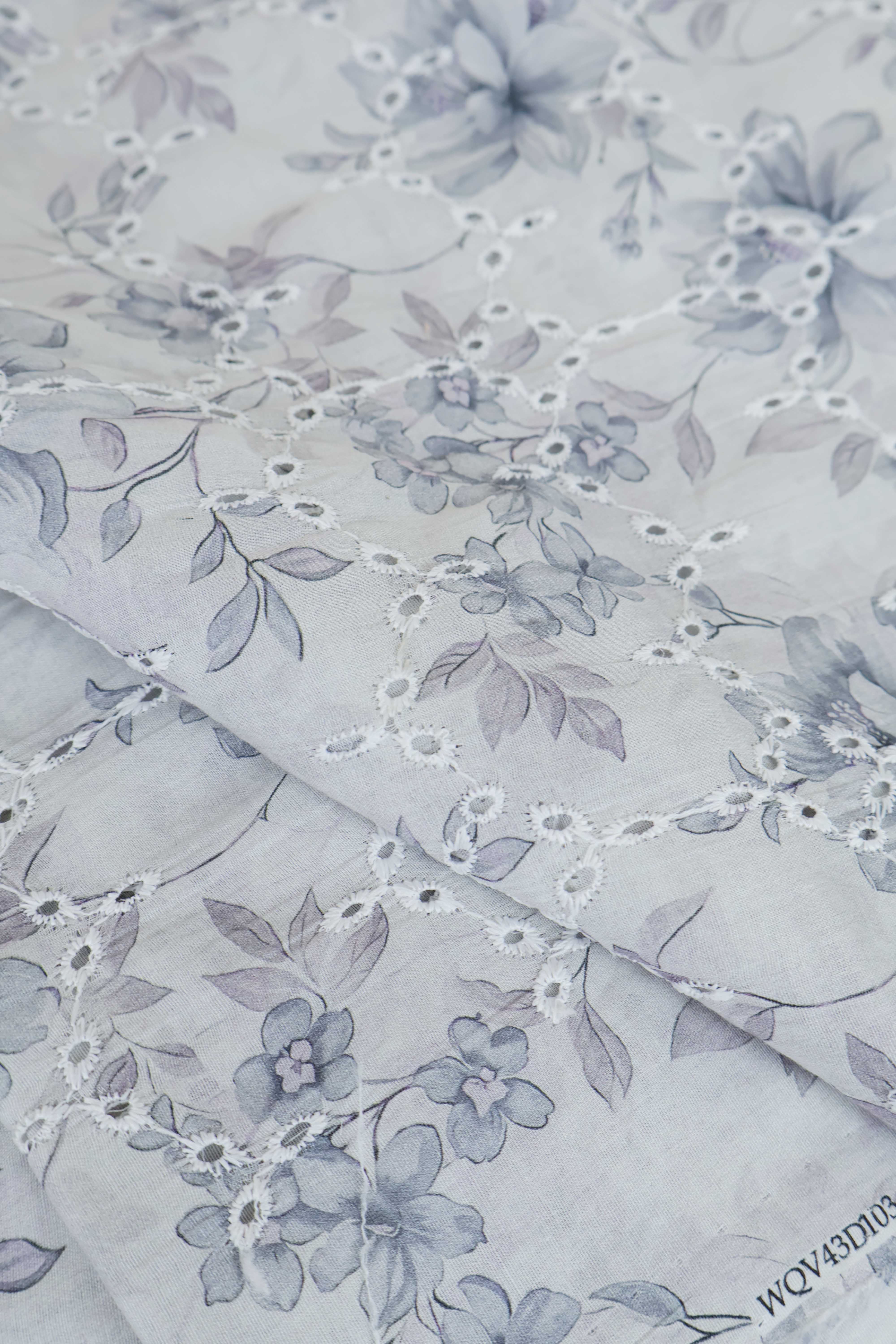 2Piece – Printed Embroidered Lawn EL2PSR111 - Image 3