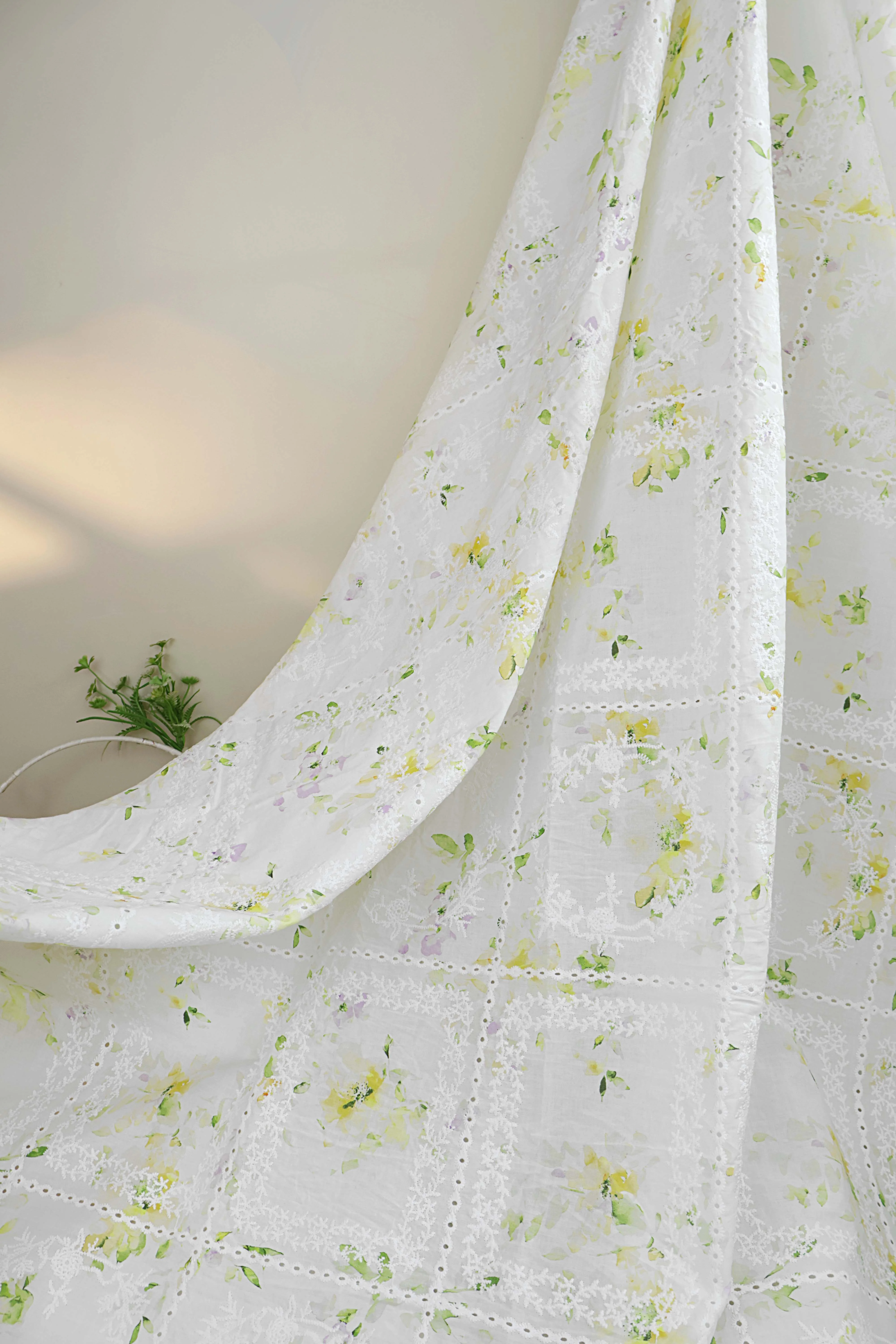 Printed Embroidered Lawn RB125