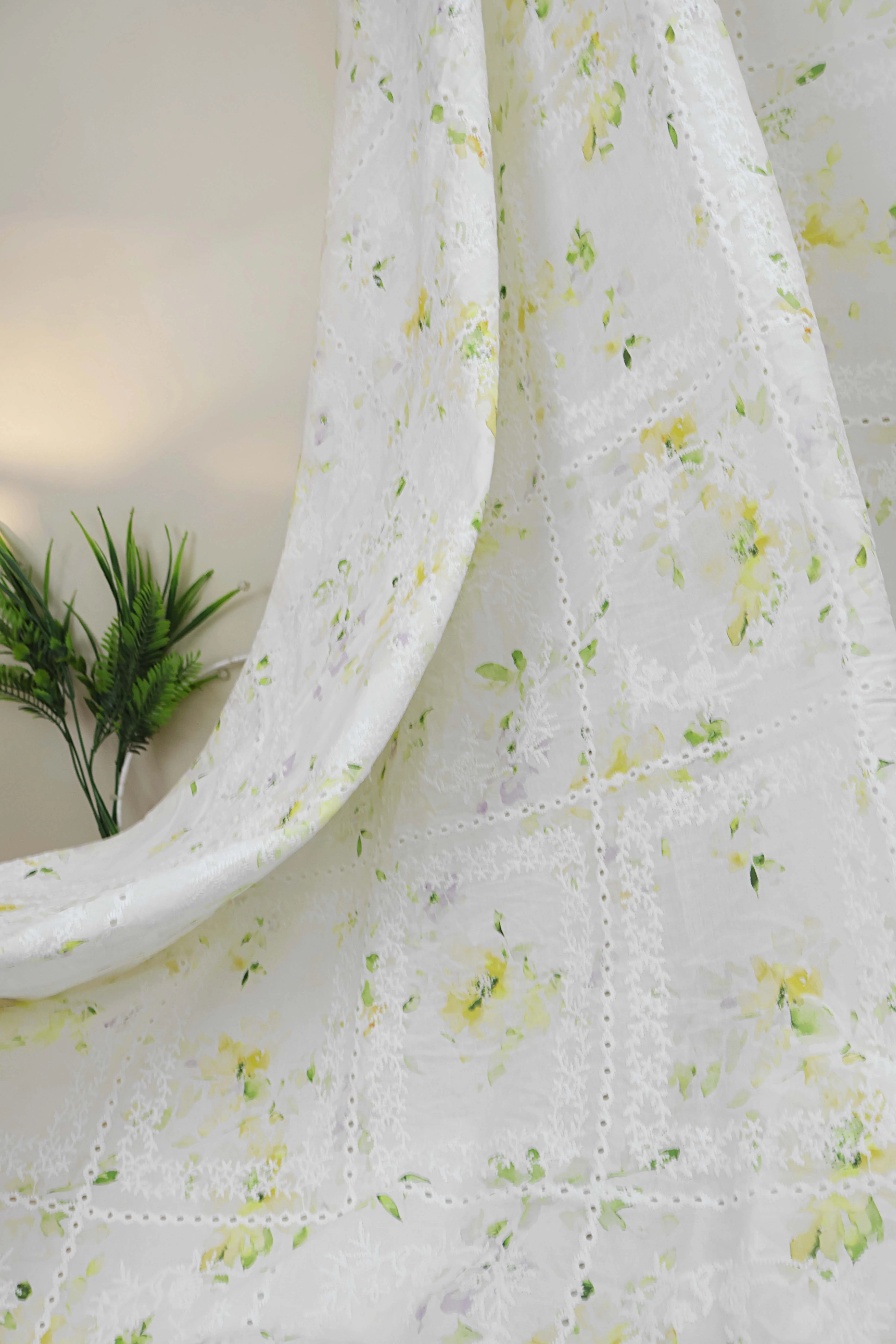 Printed Embroidered Lawn RB125 - Image 3