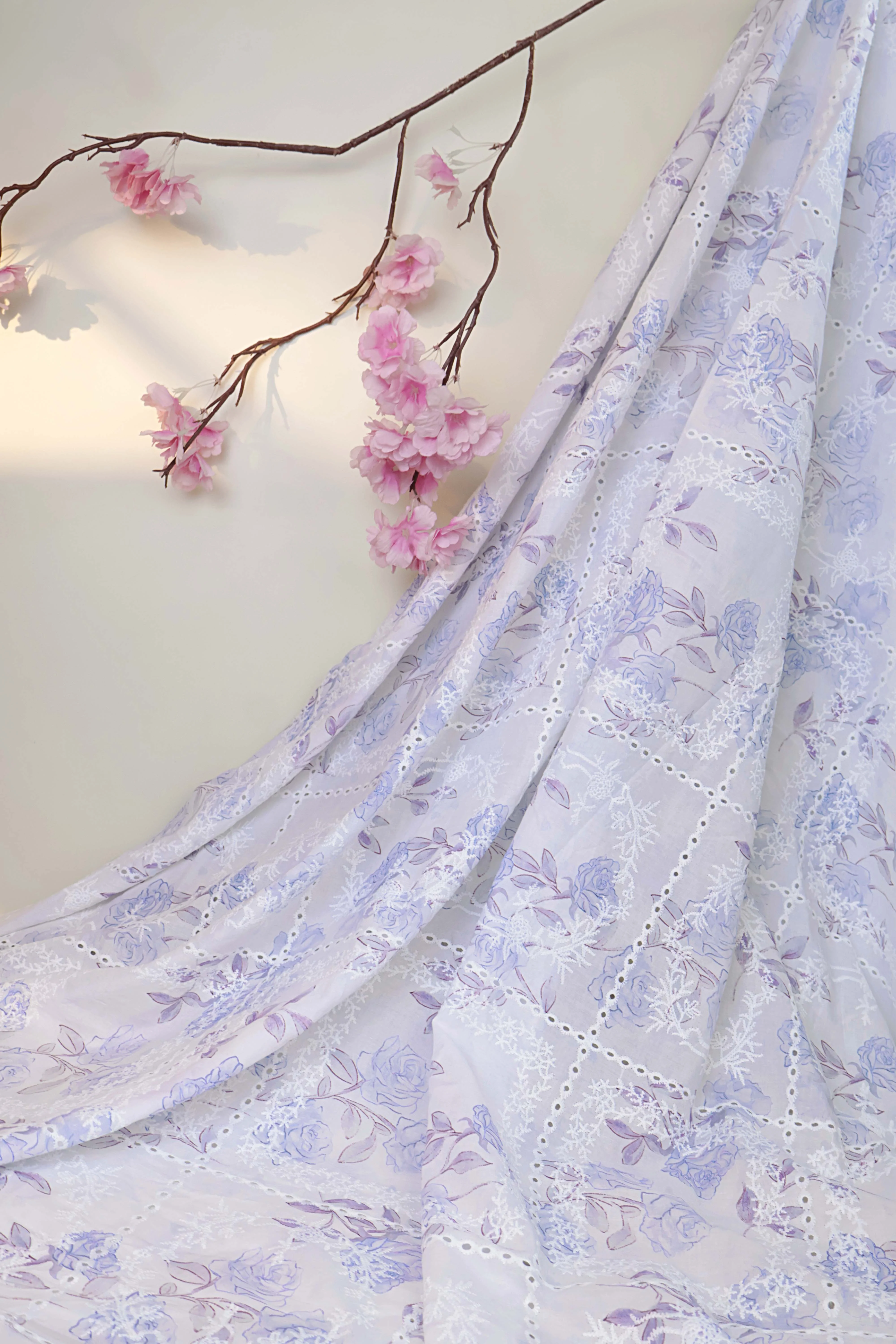 Printed Embroidered Lawn RB128
