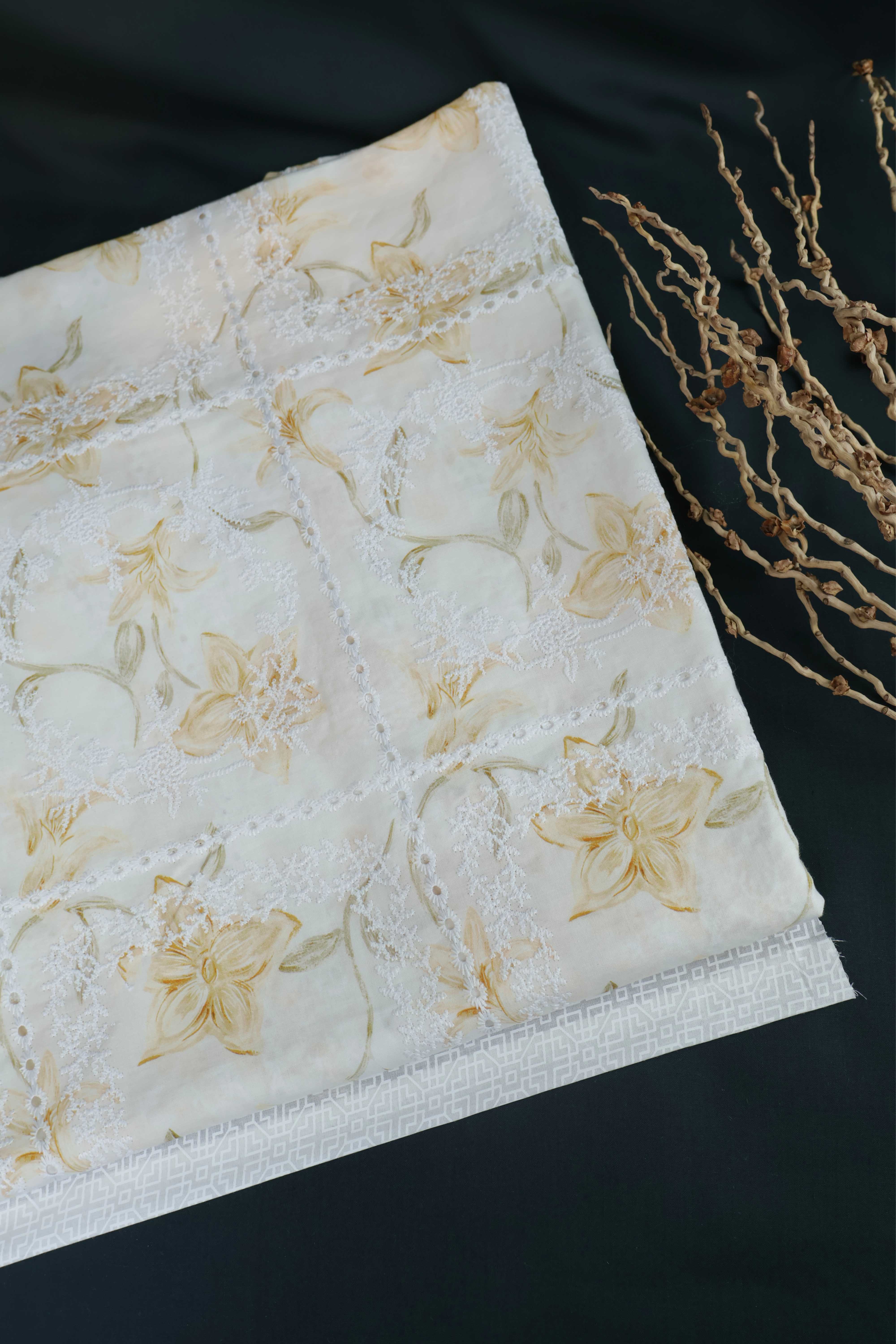 2Piece – Printed Embroidered Lawn RB74 - Image 3