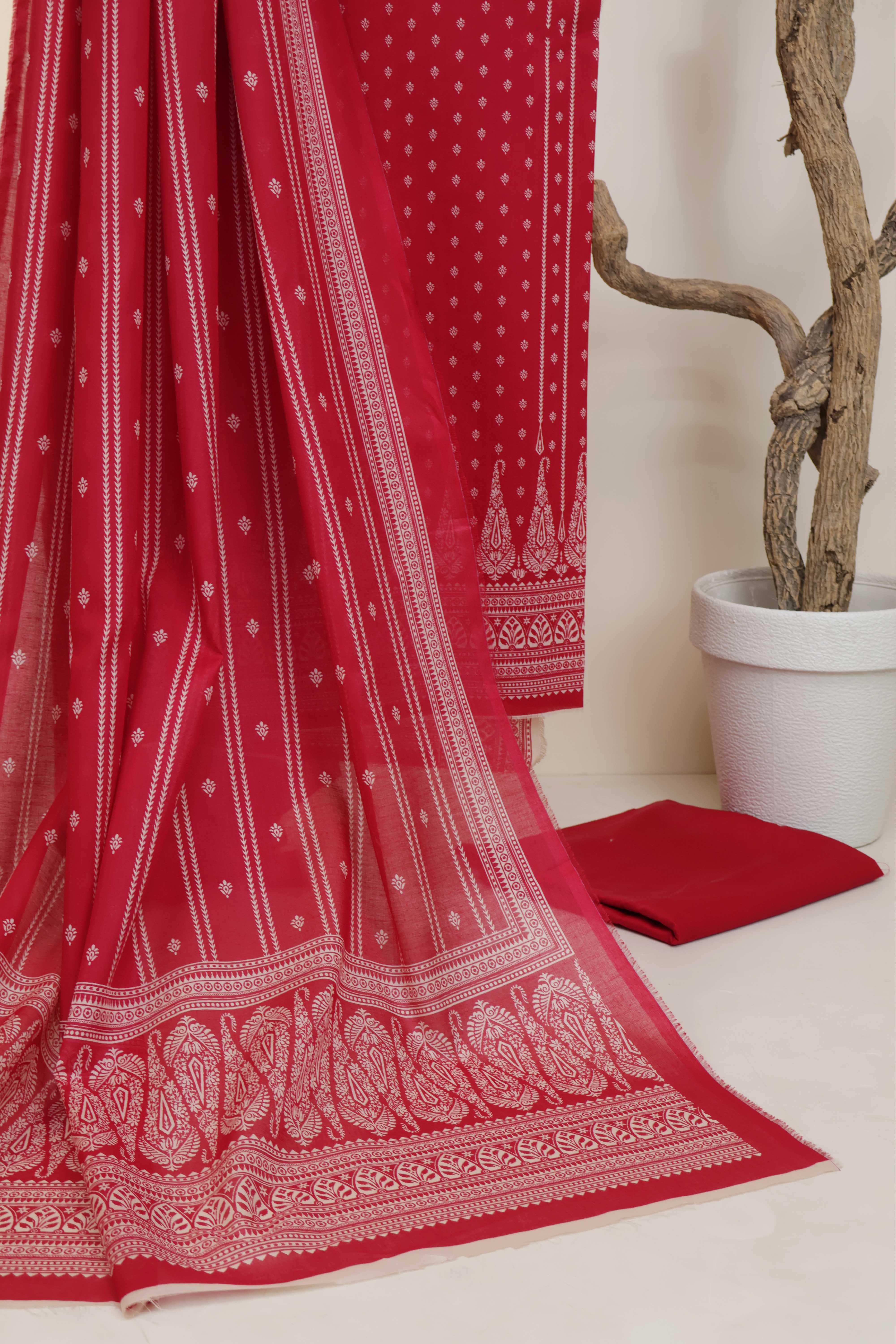 3PC-Lawn Printed Suit 3PLBS05 - Image 3