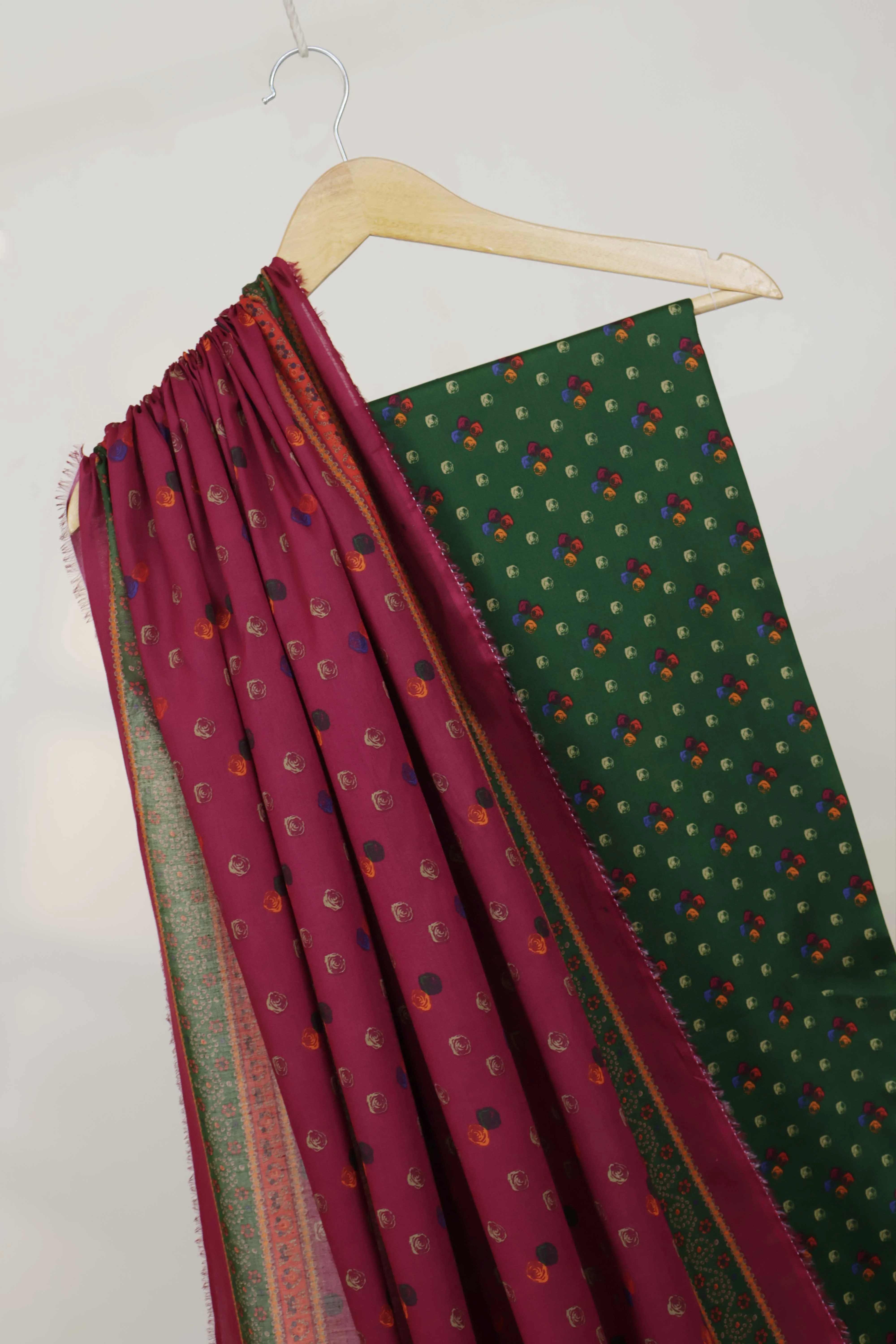 3PC-Lawn Printed Suit 3PLBS63 - Image 4