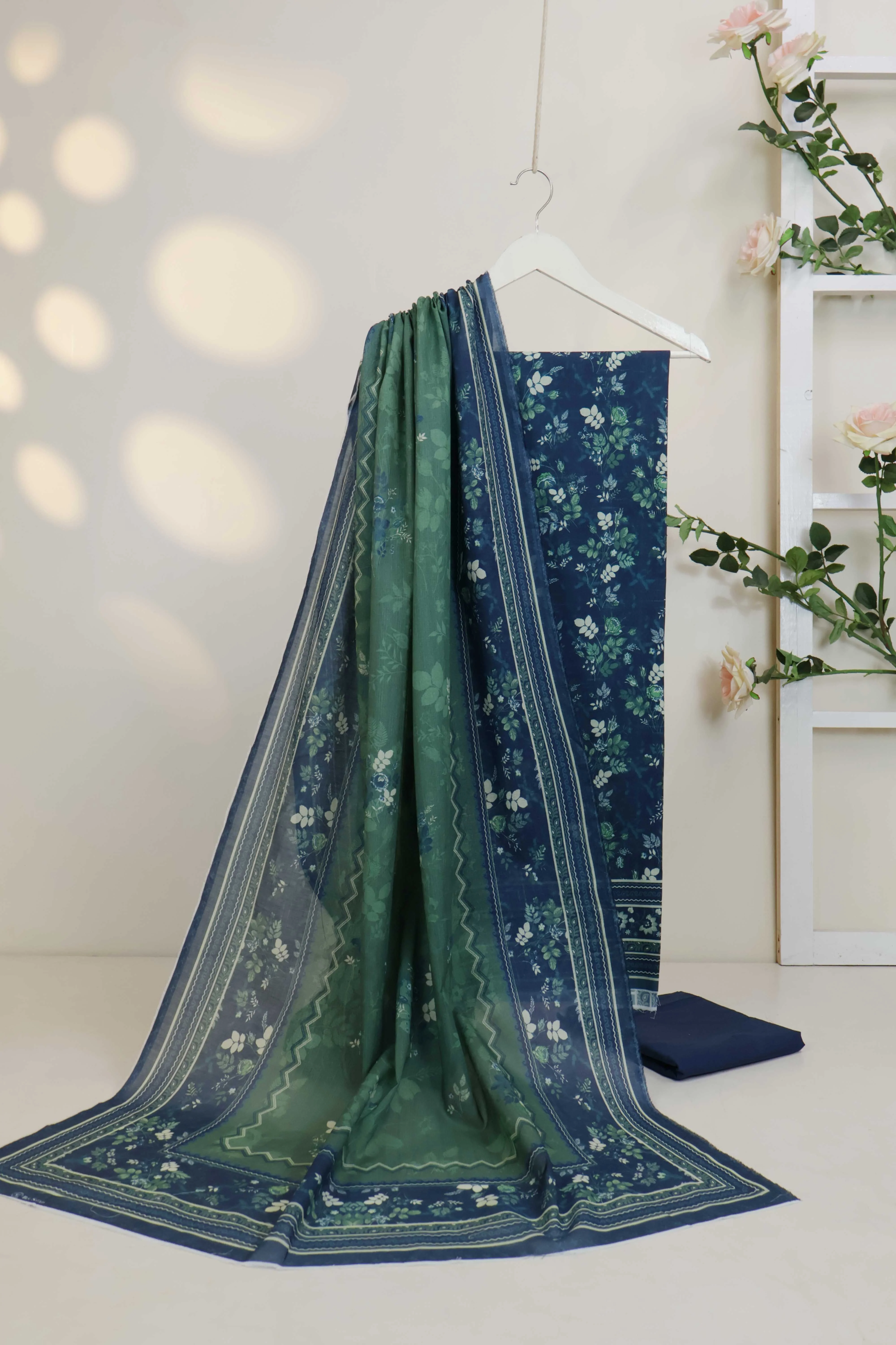 3PC-Lawn Printed Suit 3PLBS95