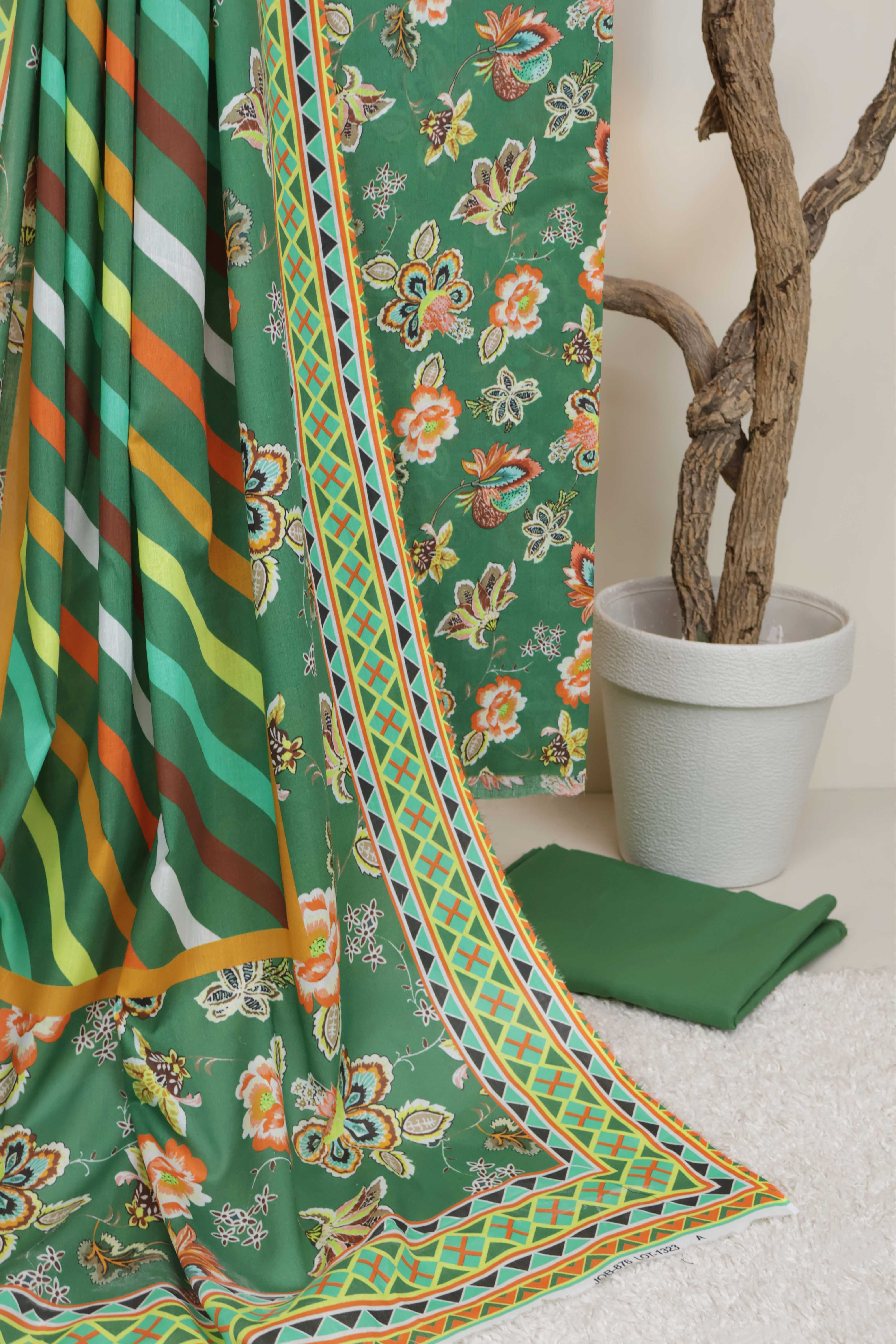 3PC-Lawn Printed Suit 3PSL14 - Image 3