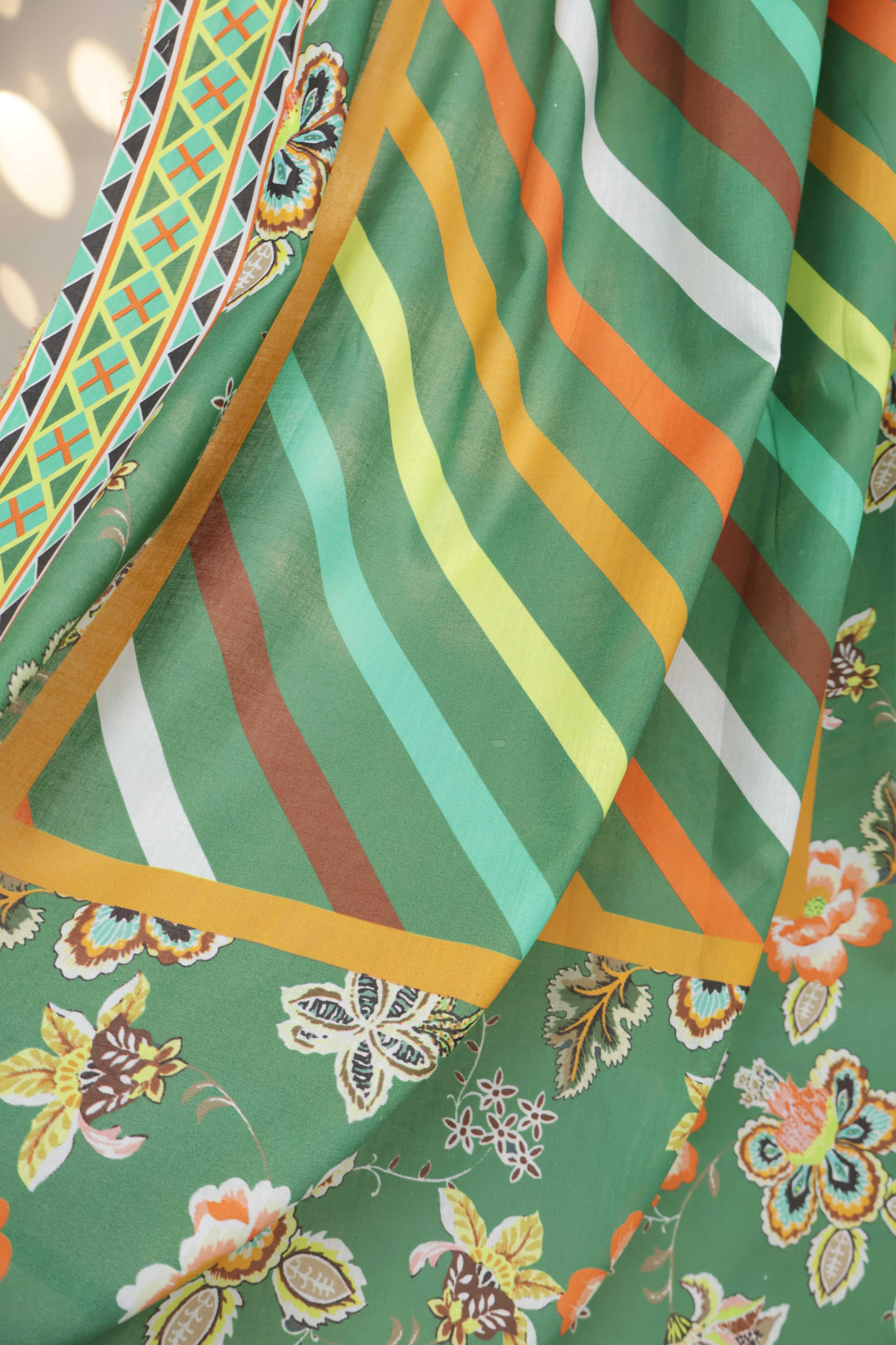 3PC-Lawn Printed Suit 3PSL14 - Image 4