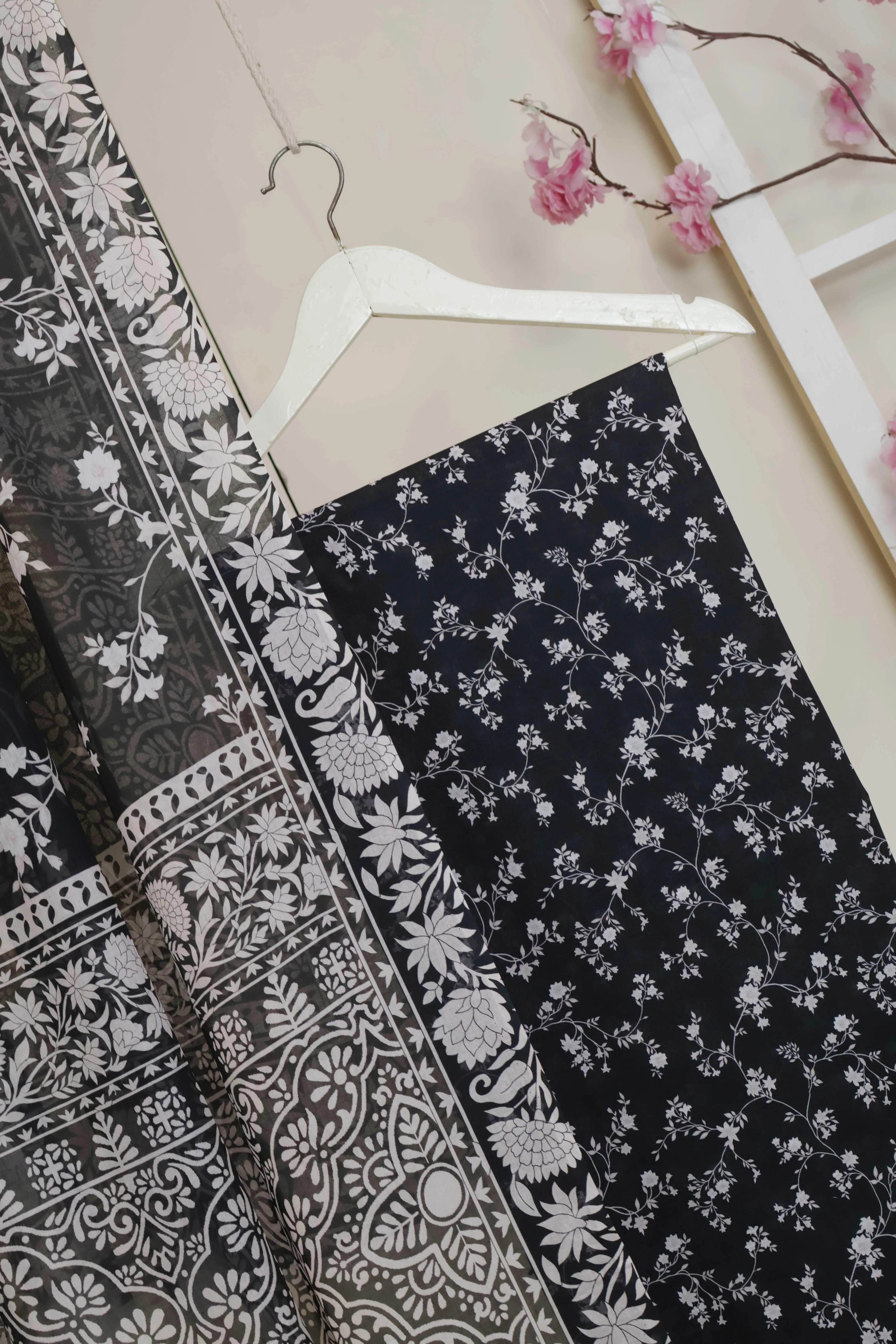 3pc-Lawn Printed Suit H25SLST107 - Image 2