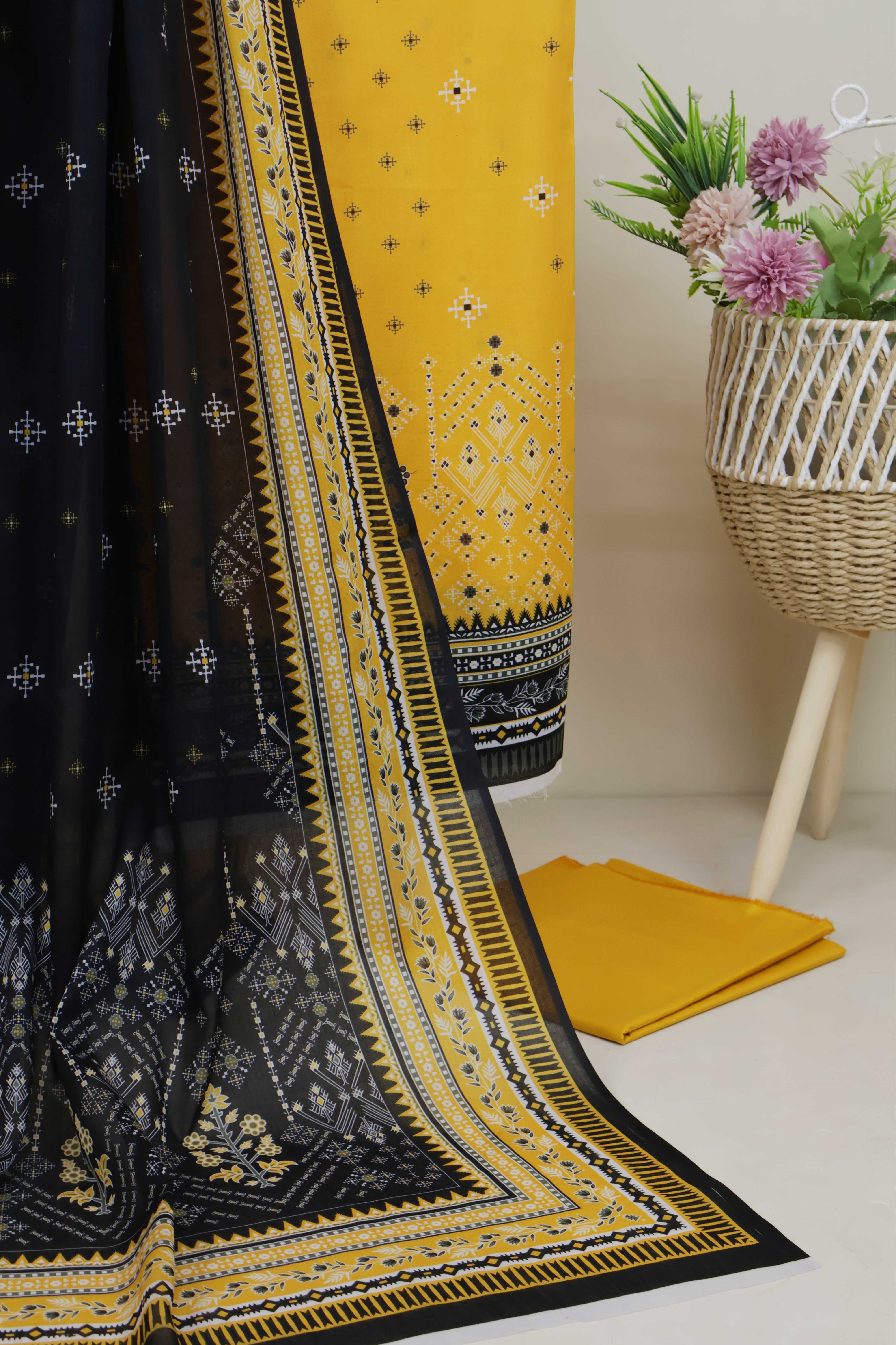 3pc-Lawn Printed Suit L3PP405 - Image 5