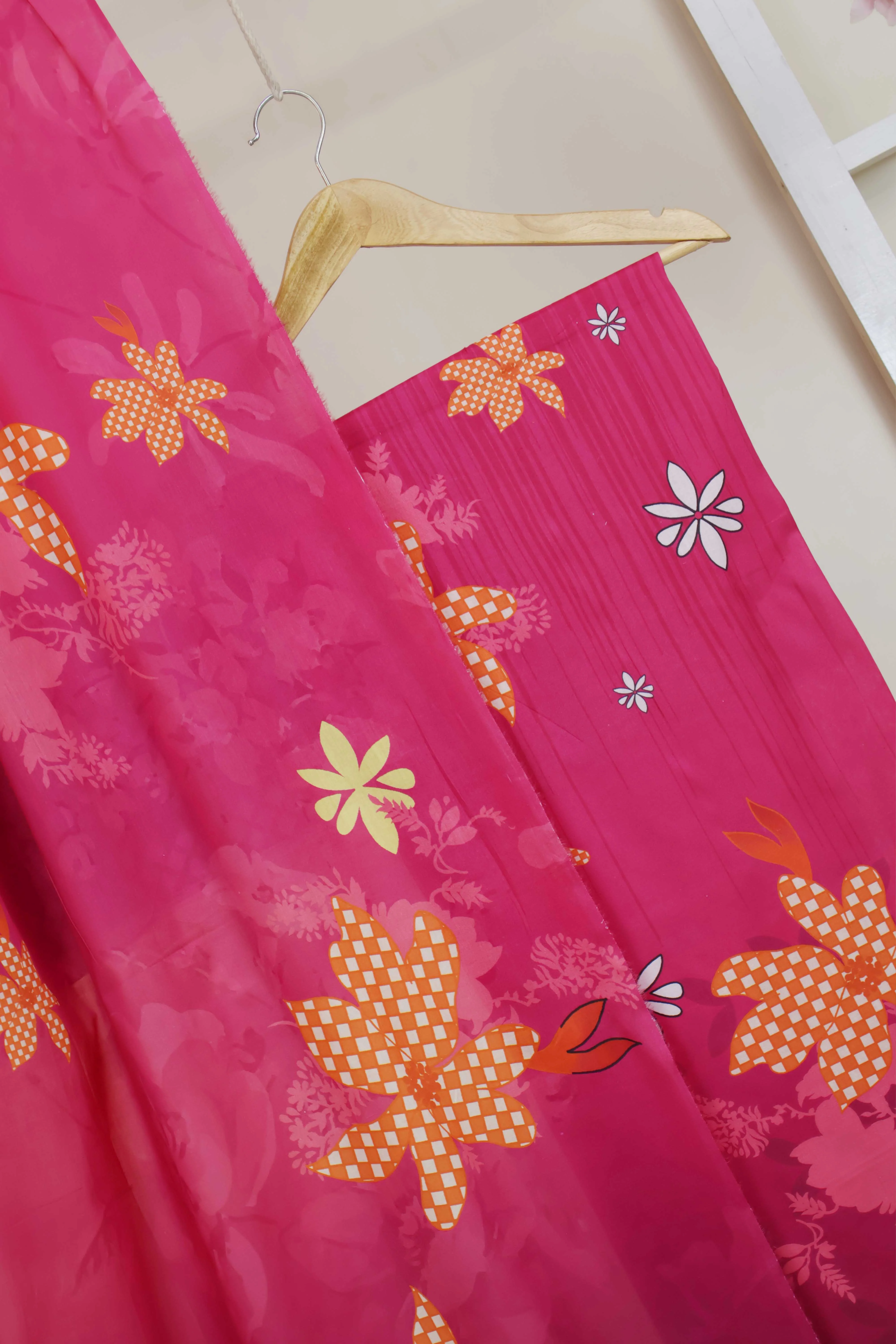3pc-Lawn Printed Suit L3PP09 - Image 4