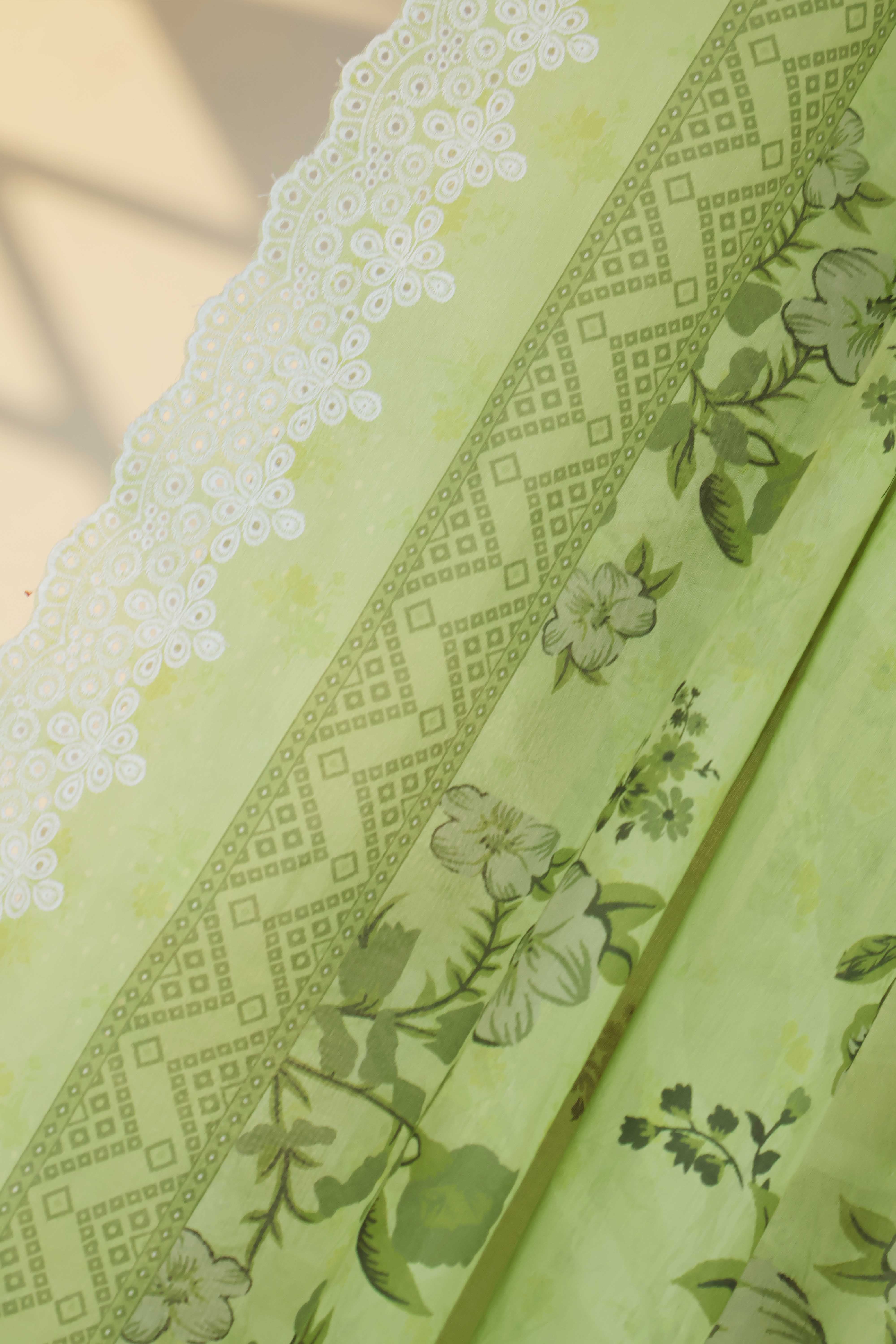 3Piece-Lawn Embroidered Suit v45wr10 - Image 2