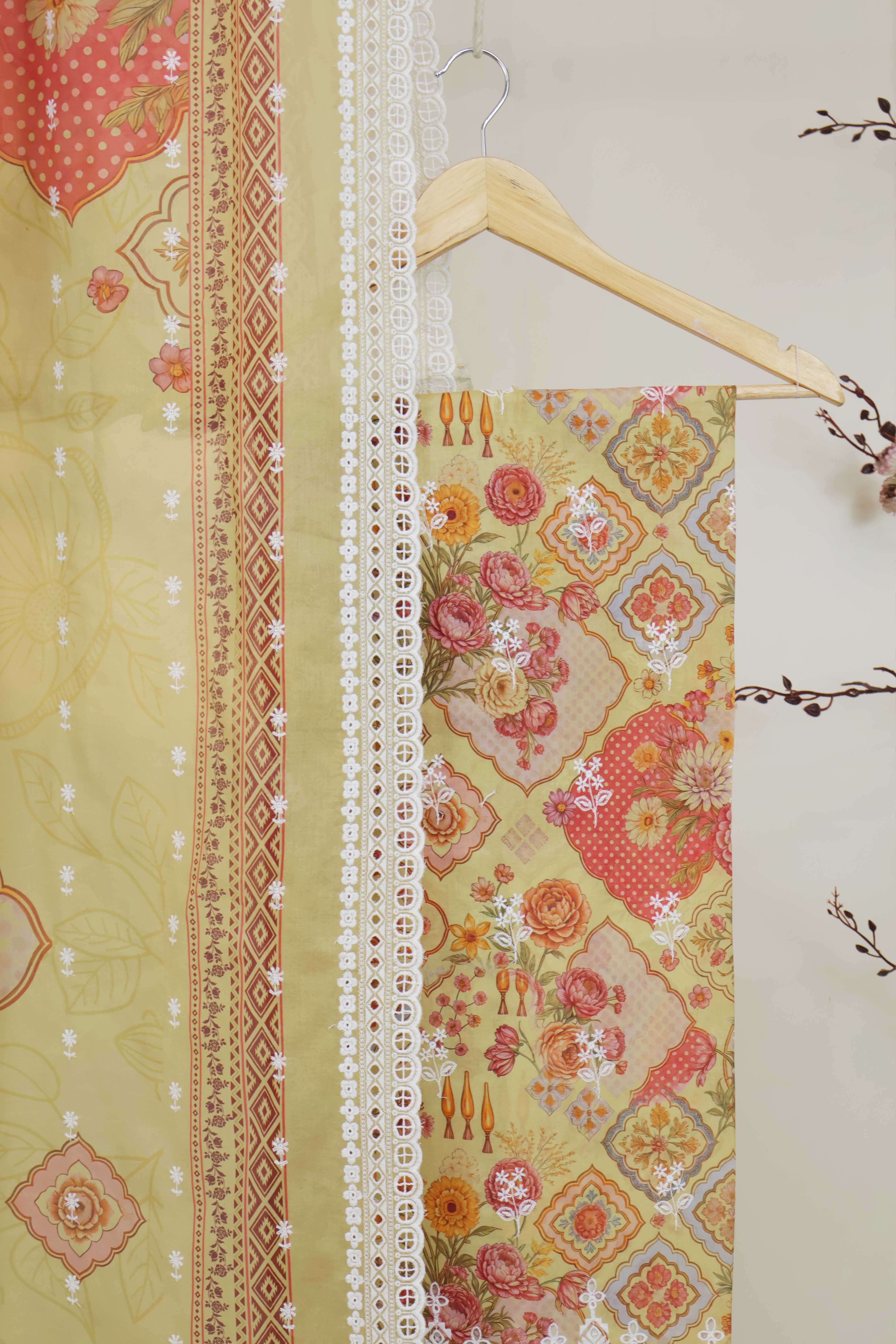 3Piece-Lawn Embroidered Suit V32WR07 - Image 3