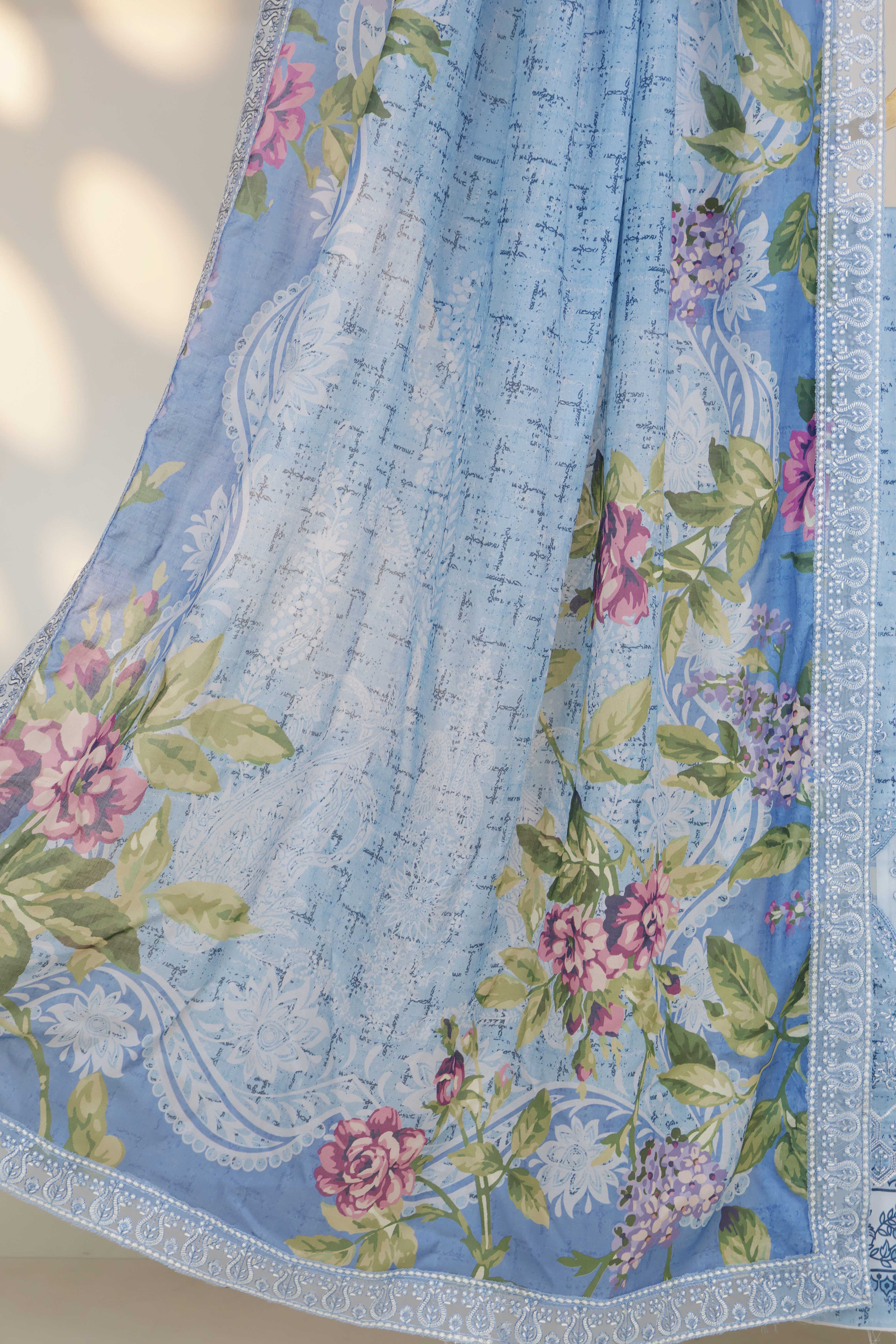 3Piece-Lawn Embroidered Suit V3D04 - Image 3