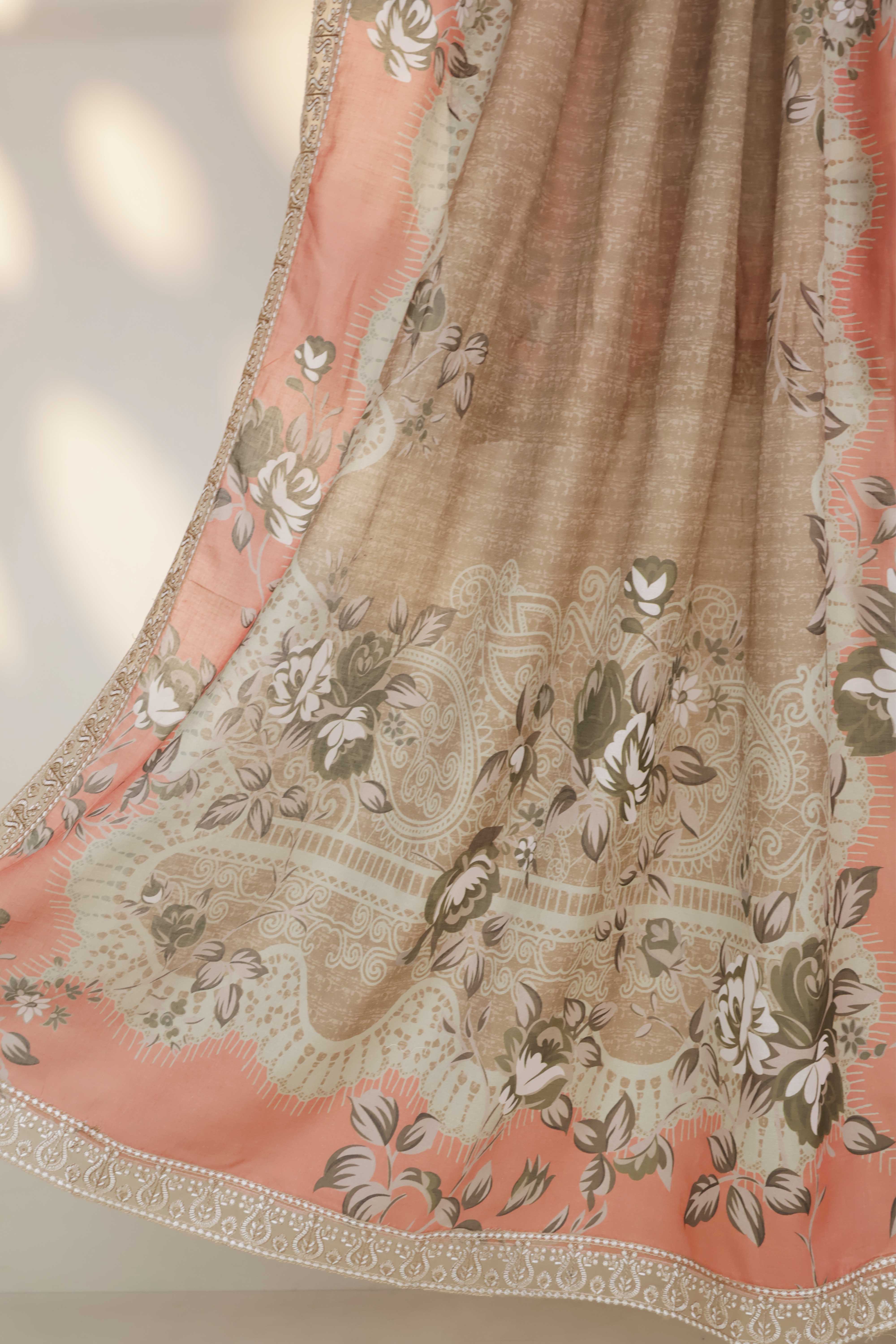 3Piece-Lawn Embroidered Suit V3D05 - Image 7