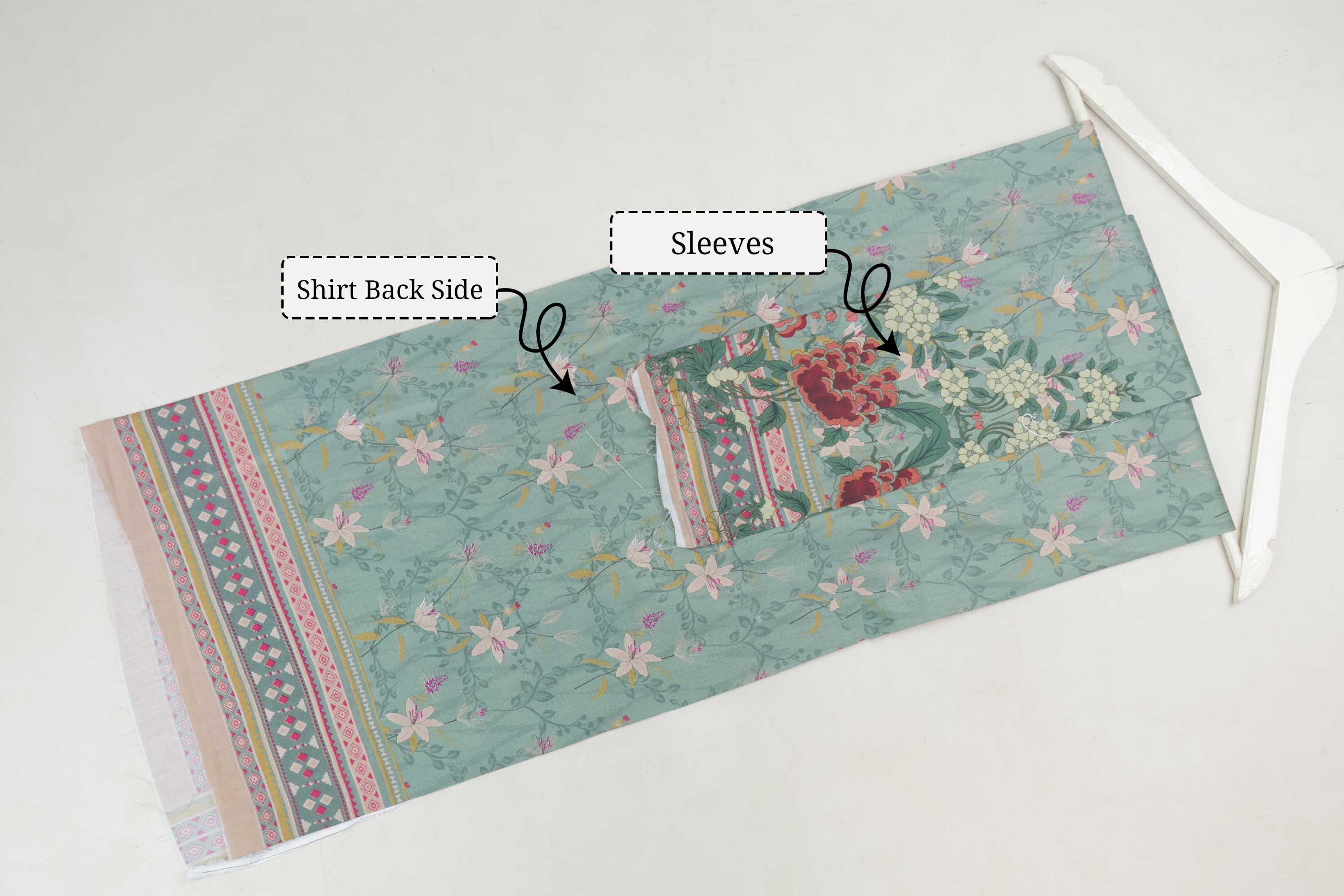 3Piece-Lawn Embroidered Suit V3D08 - Image 7