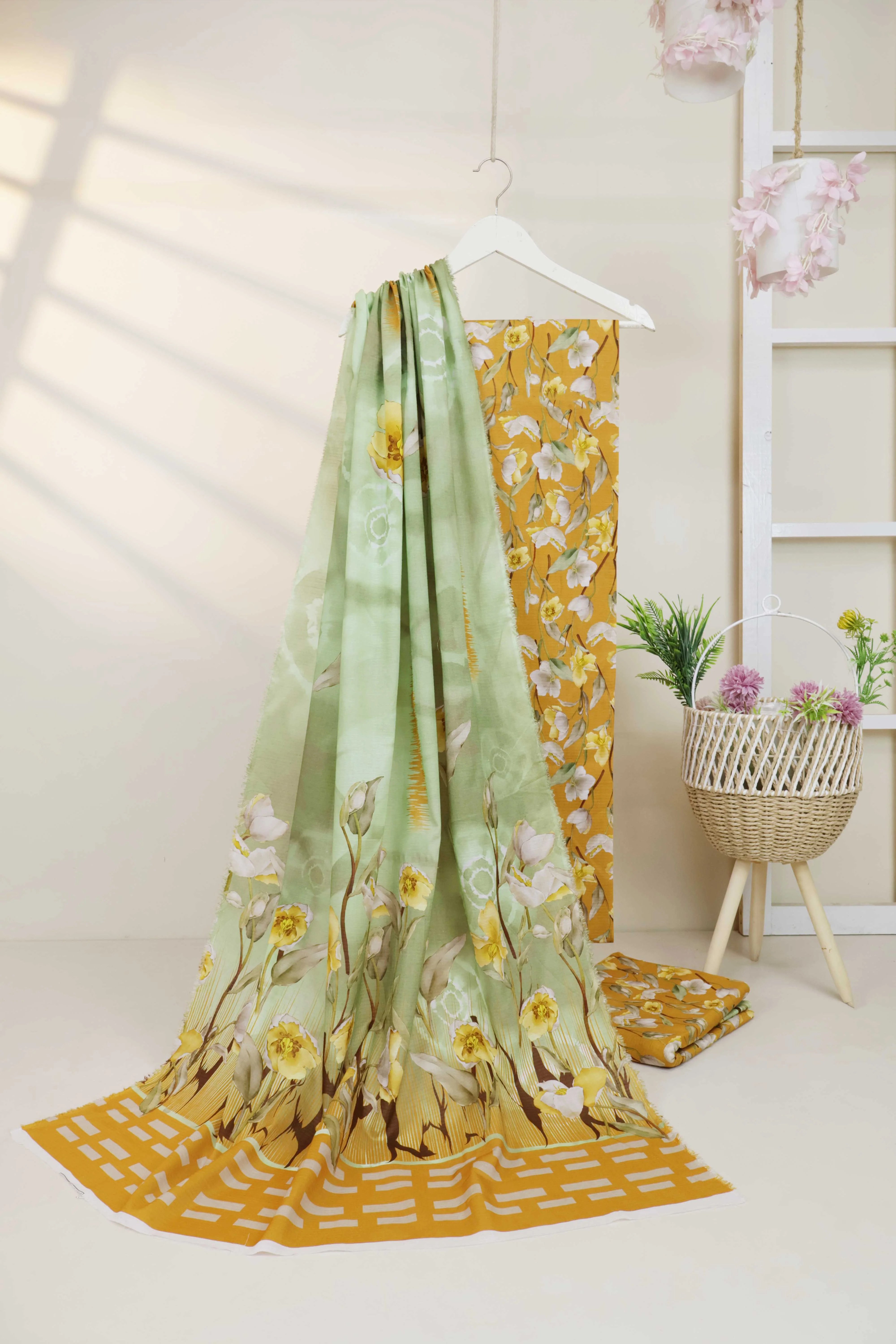 3Piece - Printed Doriya Lawn Suit L3PSR02 - Image 2