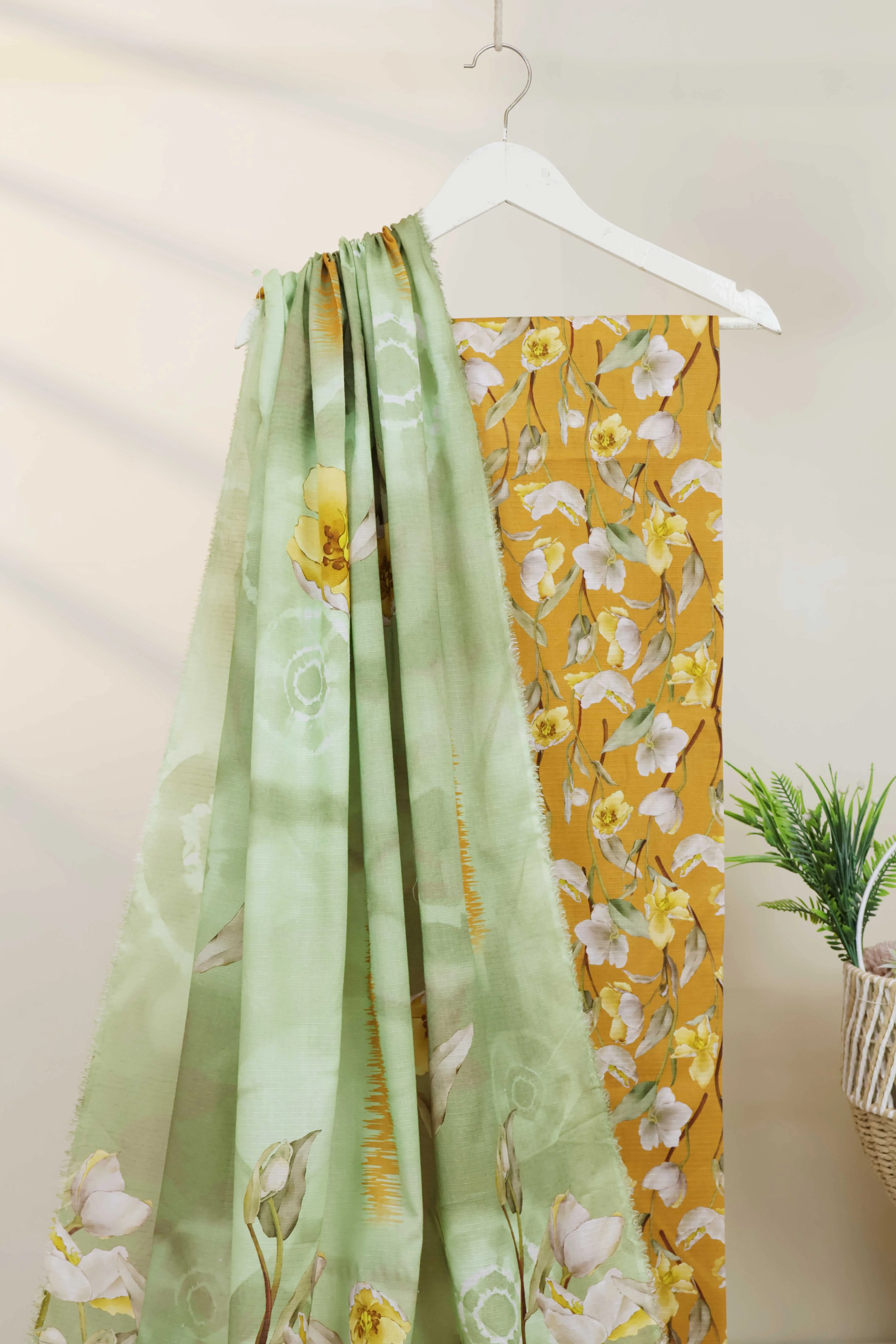 3Piece - Printed Doriya Lawn Suit L3PSR02 - Image 6