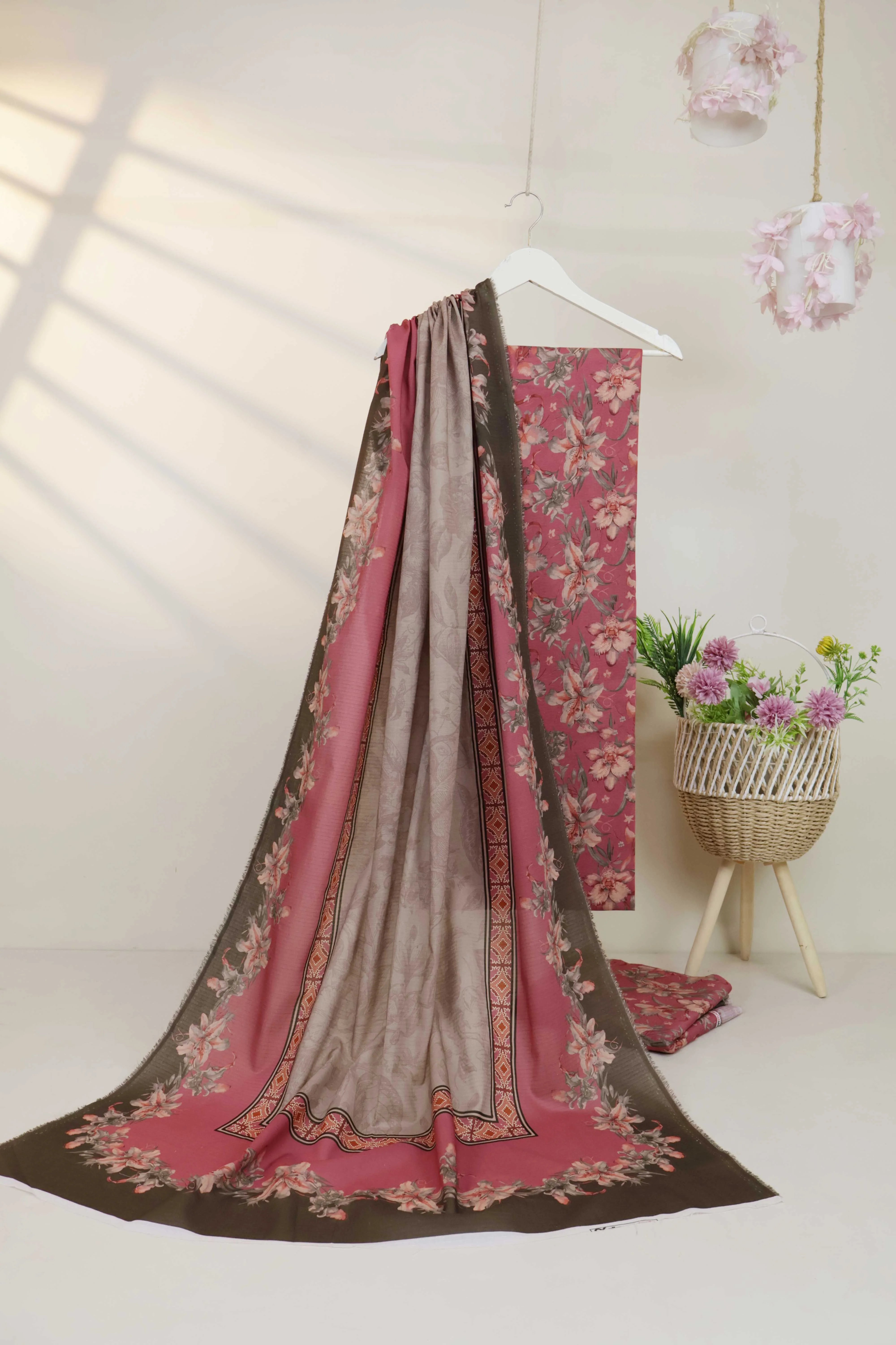 3Piece - Printed Doriya Lawn Suit L3PSR04