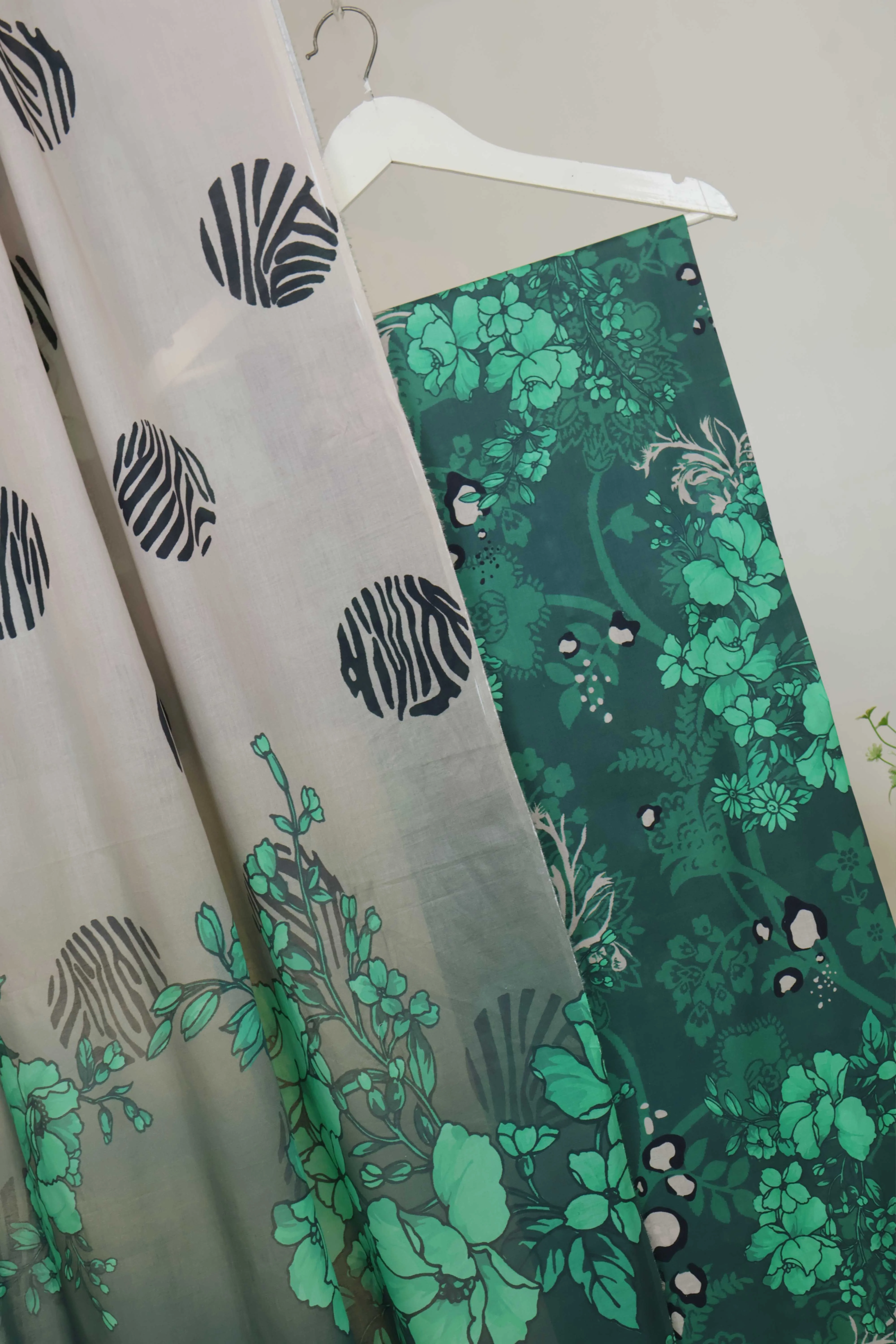 3Piece - Printed Lawn Suit H25SLST93 - Image 3