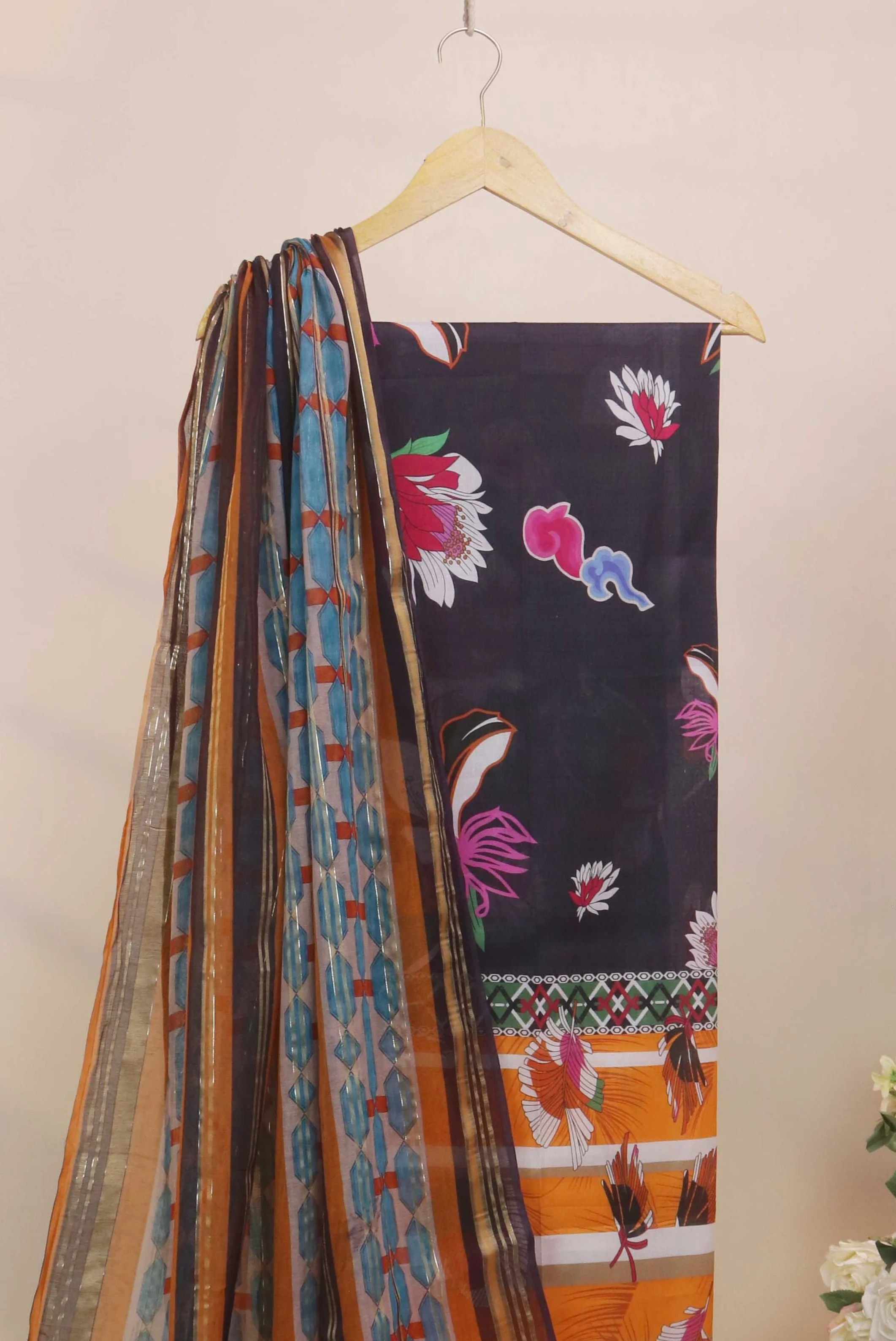 3Piece - Printed Lawn Suit POP ART  GJPA2401A2 - Image 2