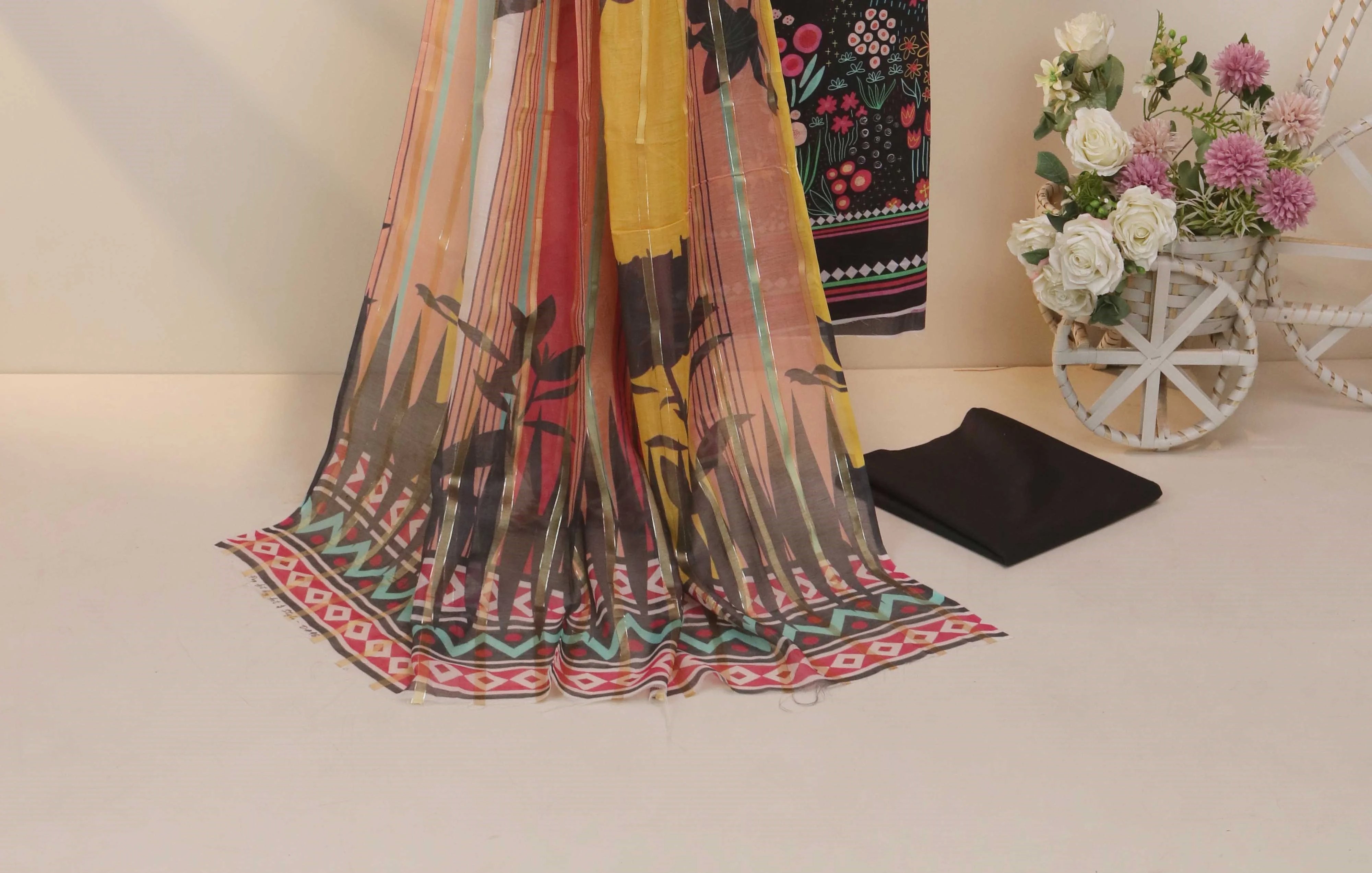 3Piece - Printed Lawn Suit POP ART  H25PA46 - Image 3