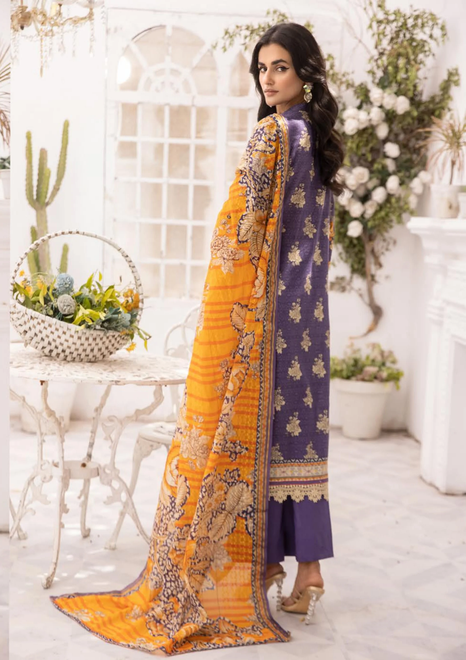 3Piece - Superior Printed Lawn Suit Carnation D028 - Image 2