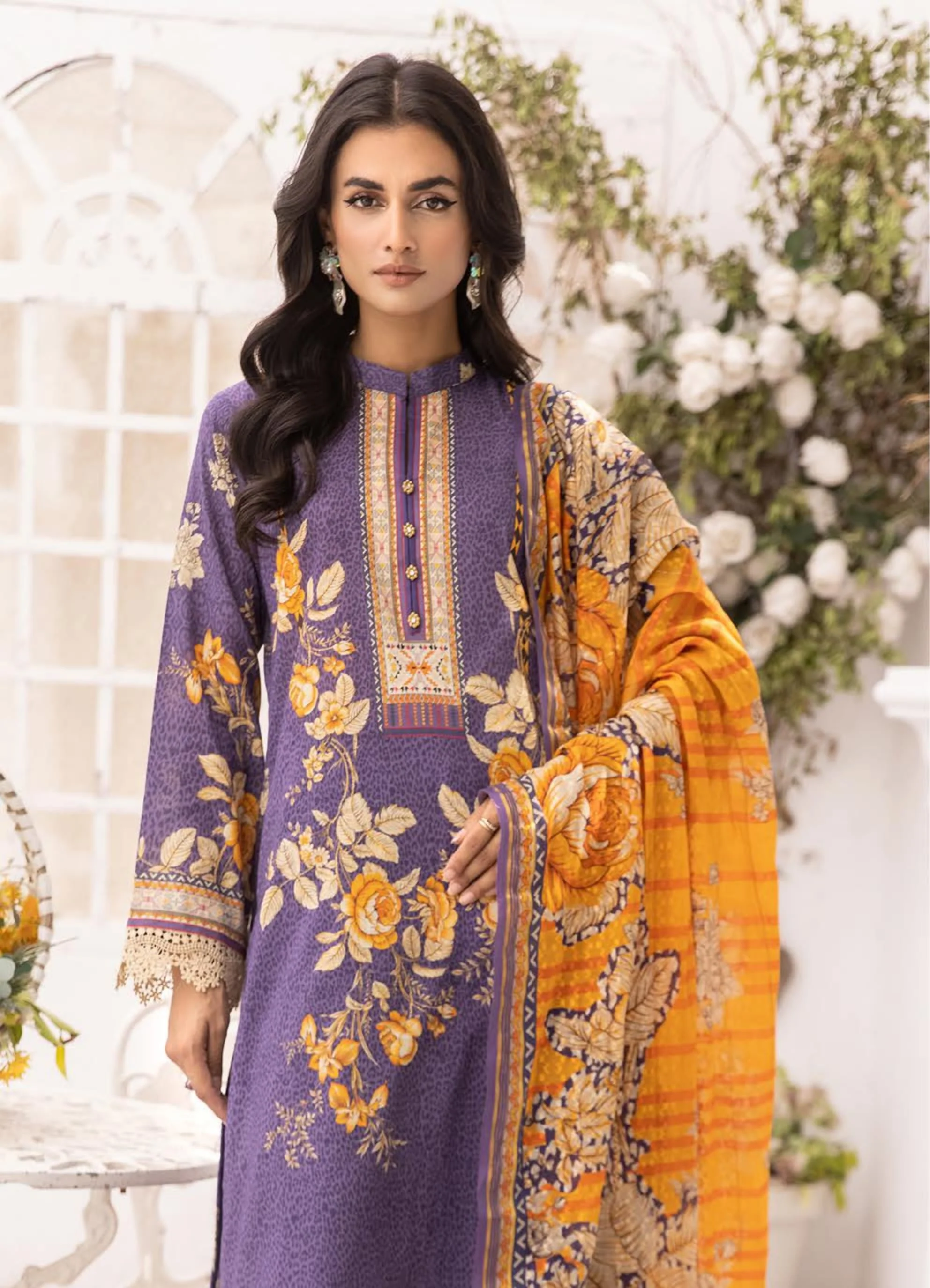 3Piece - Superior Printed Lawn Suit Carnation D028 - Image 3