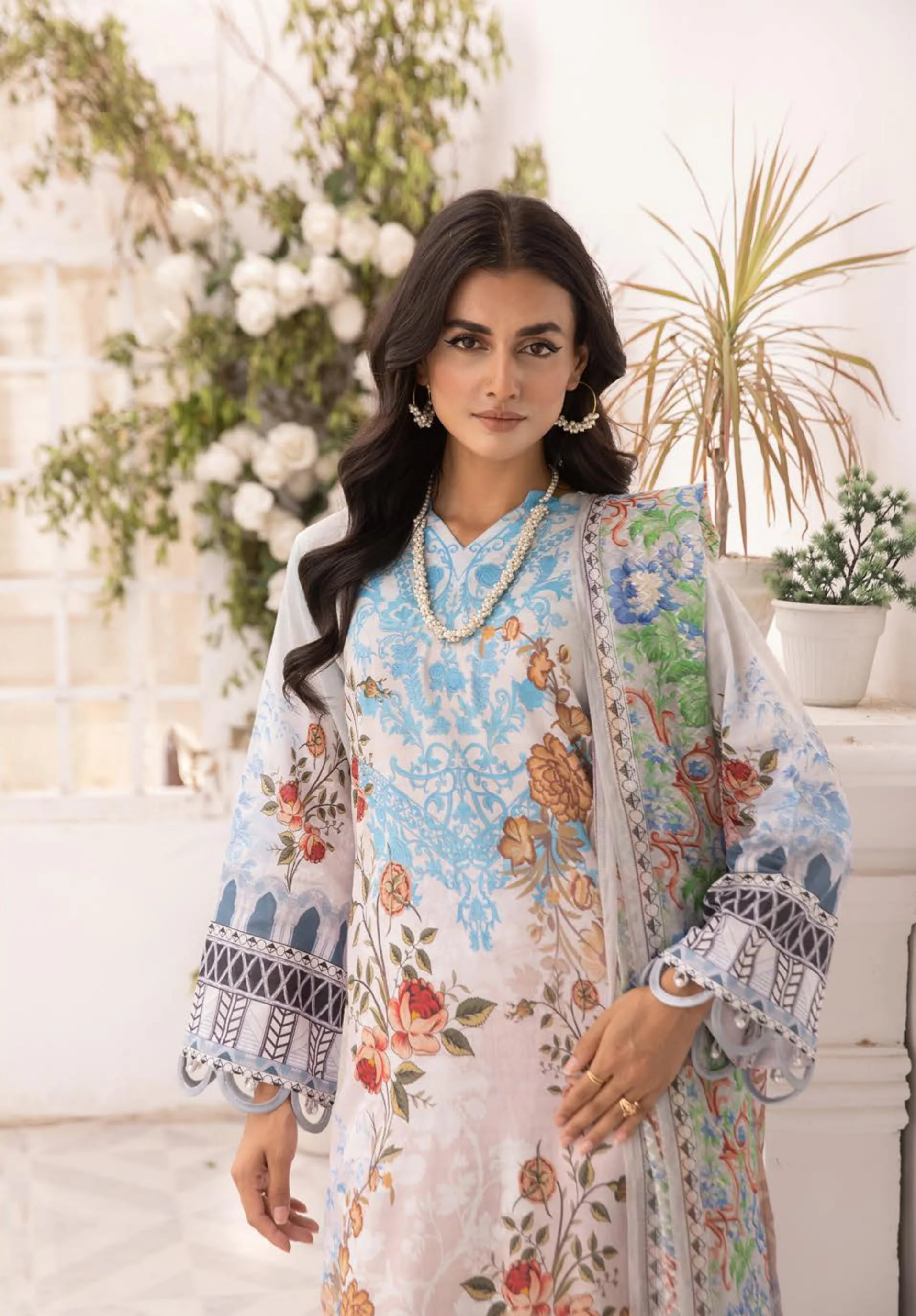 3Piece - Superior Printed Lawn Suit Carnation D031 - Image 3