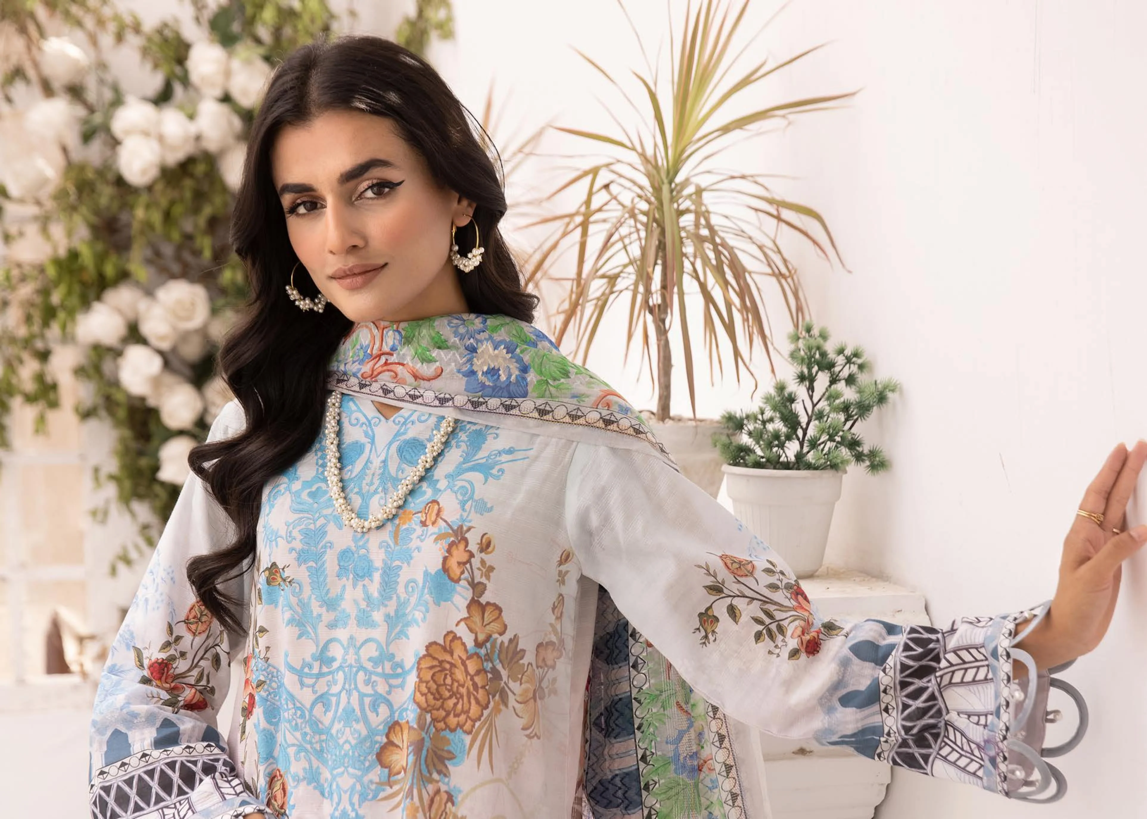3Piece - Superior Printed Lawn Suit Carnation D031 - Image 4