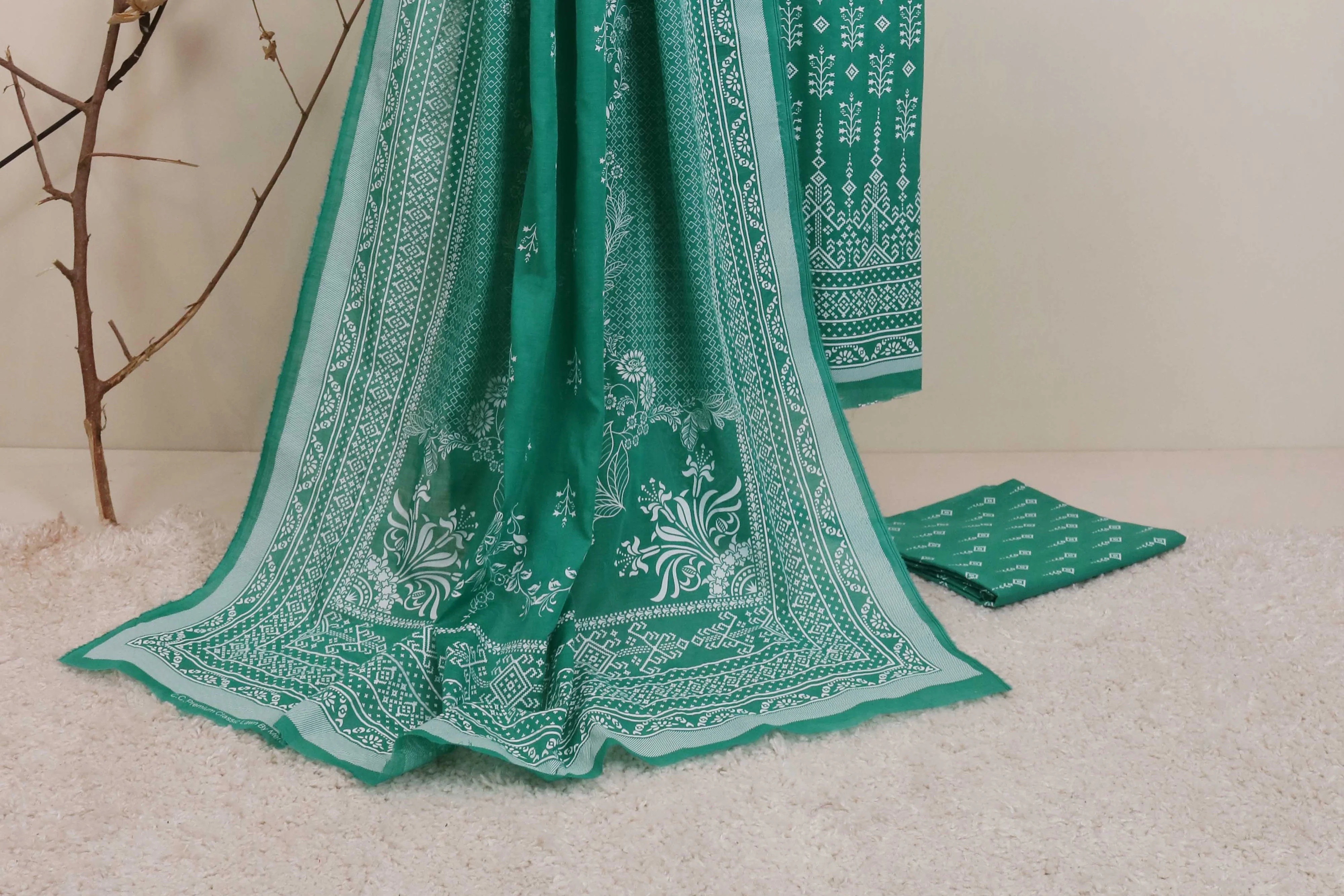 Classic Lawn Printed Suit H25SLMJ021 - Image 3