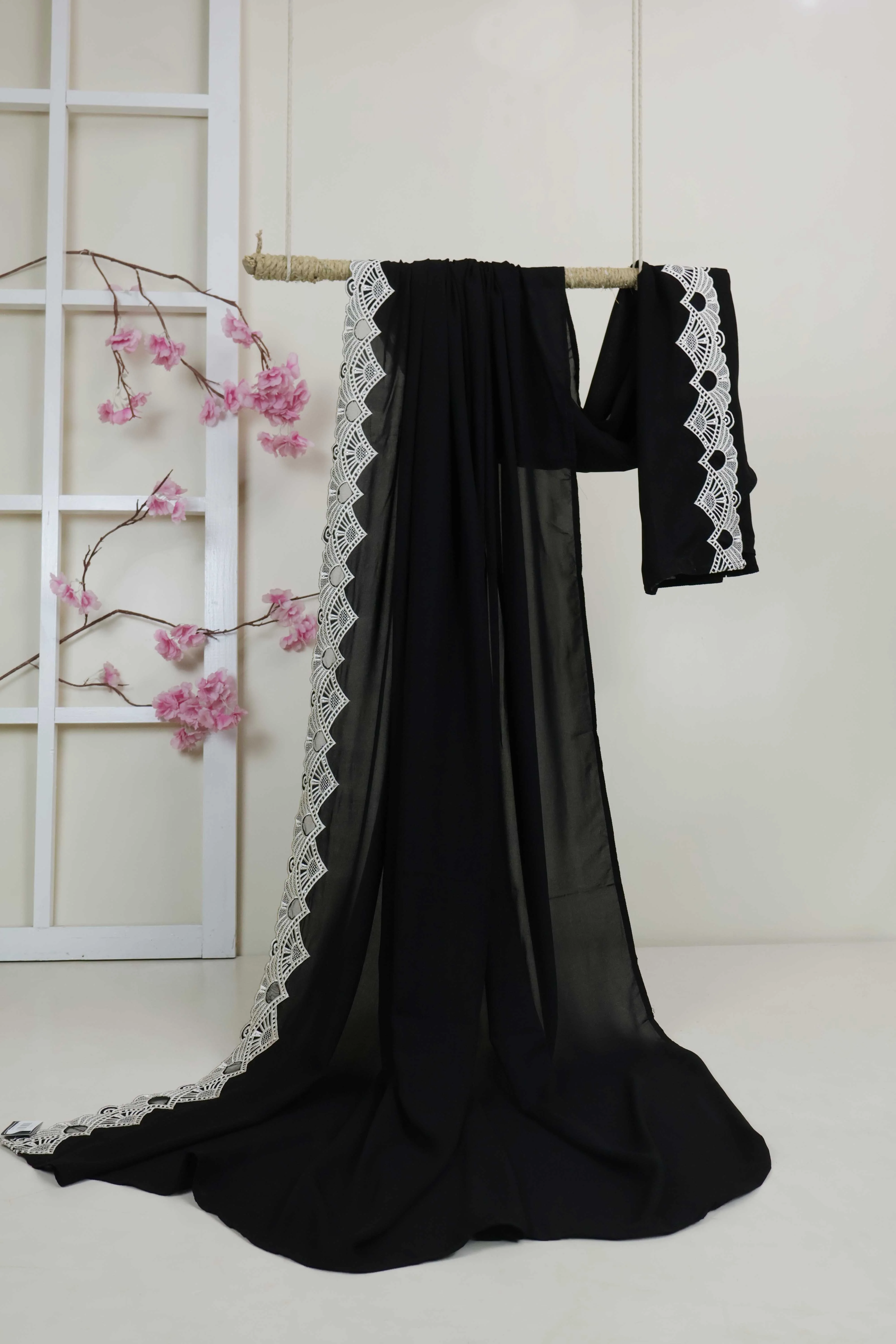 Embroidered Boarder Shawl HLSH170 - Image 5