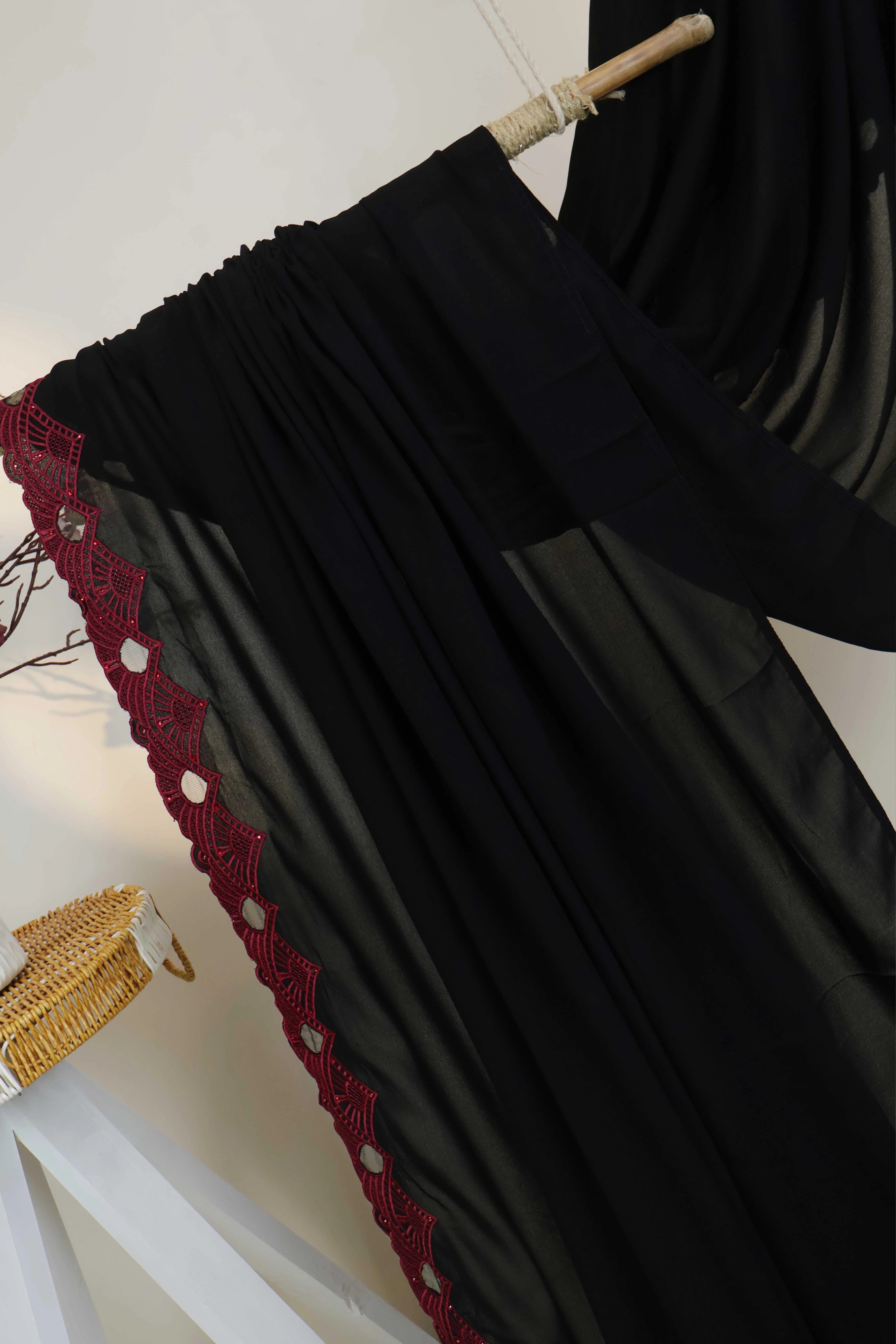 Embroidered Boarder Shawl HLSH173 - Image 4