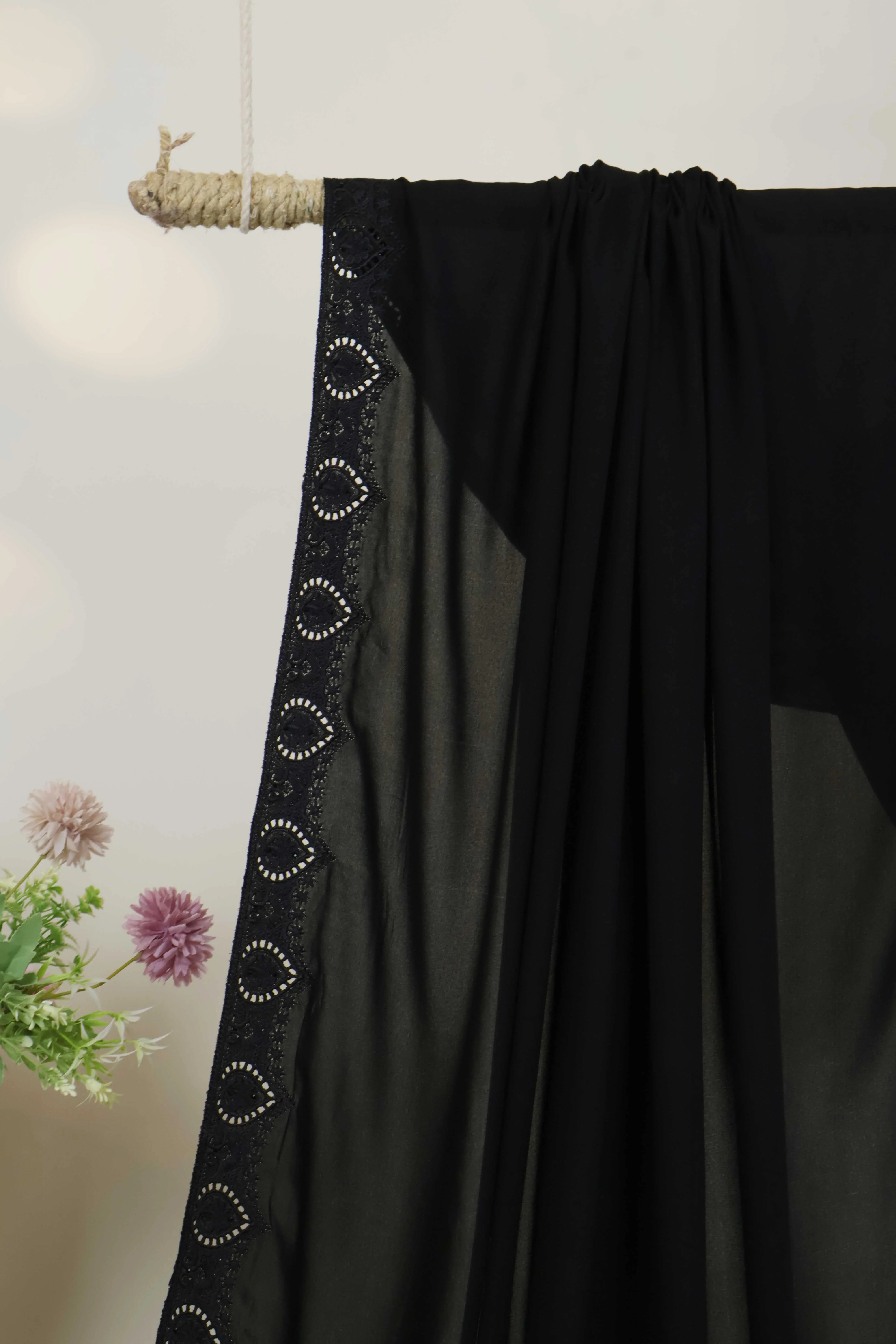 Embroidered Boarder Shawl HLSH189 - Image 5