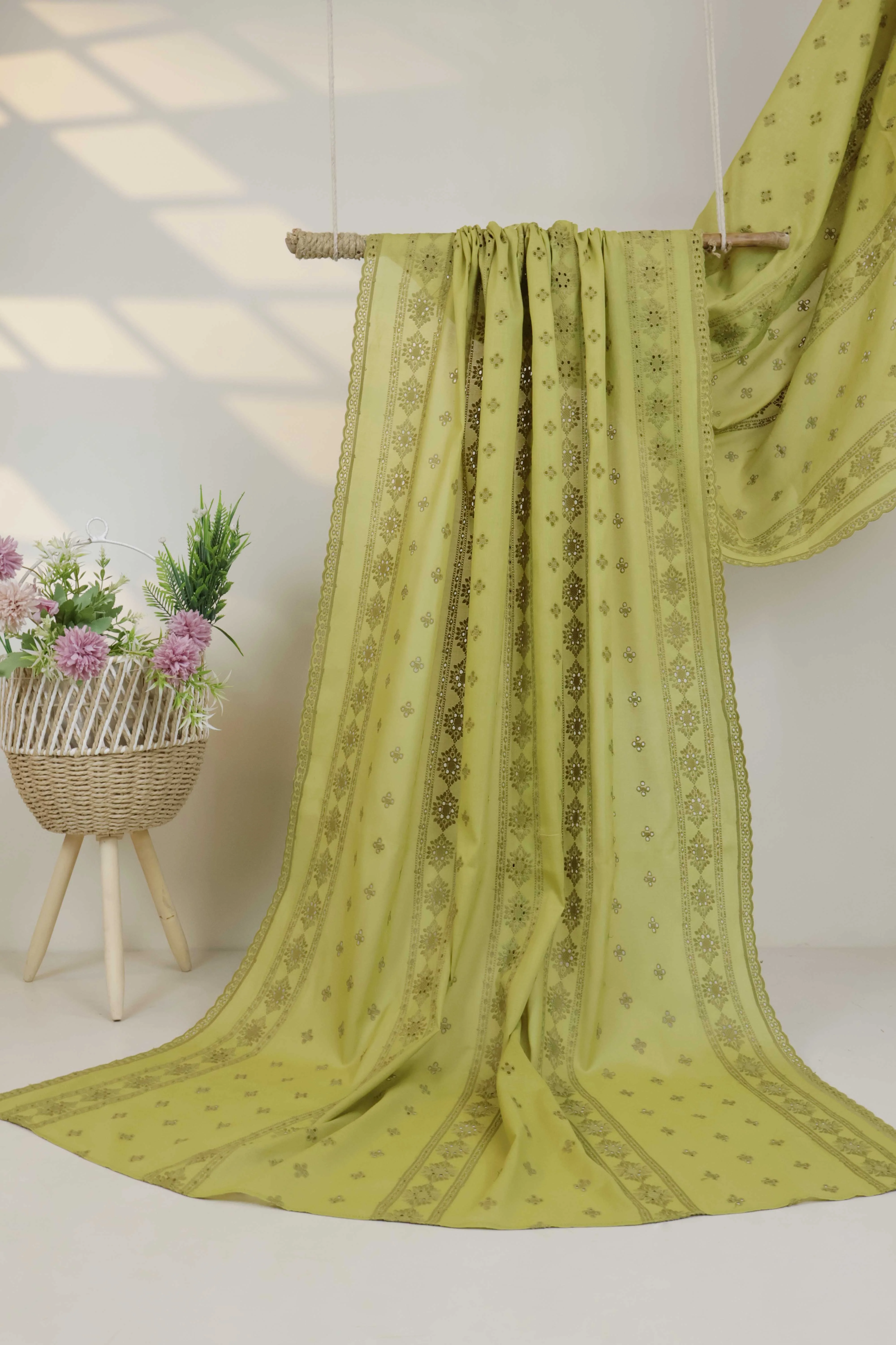 Embroidered Lawn Full Size Shawl 1477E - Image 3