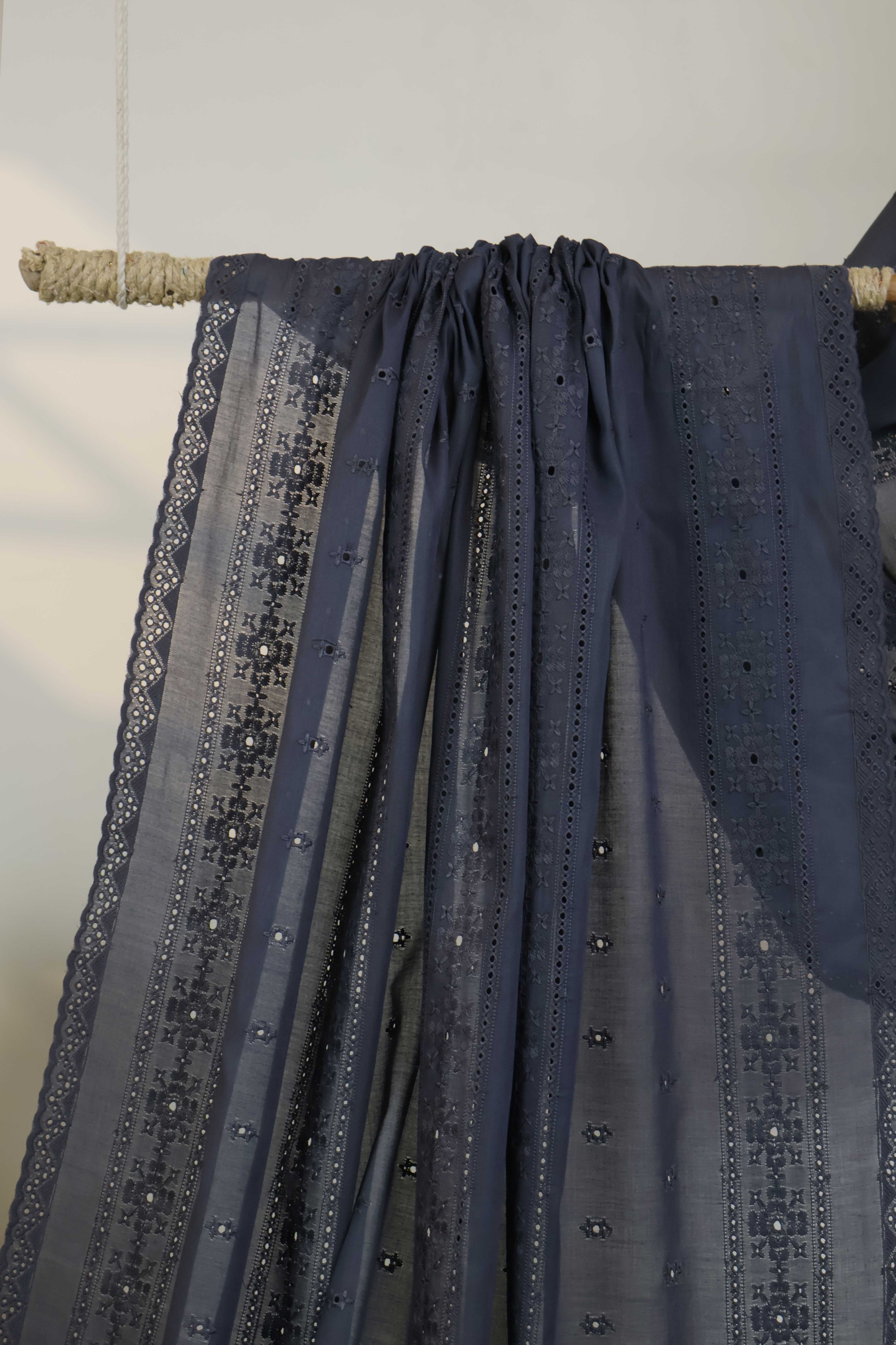 Embroidered Lawn Full Size Shawl 1477G - Image 4