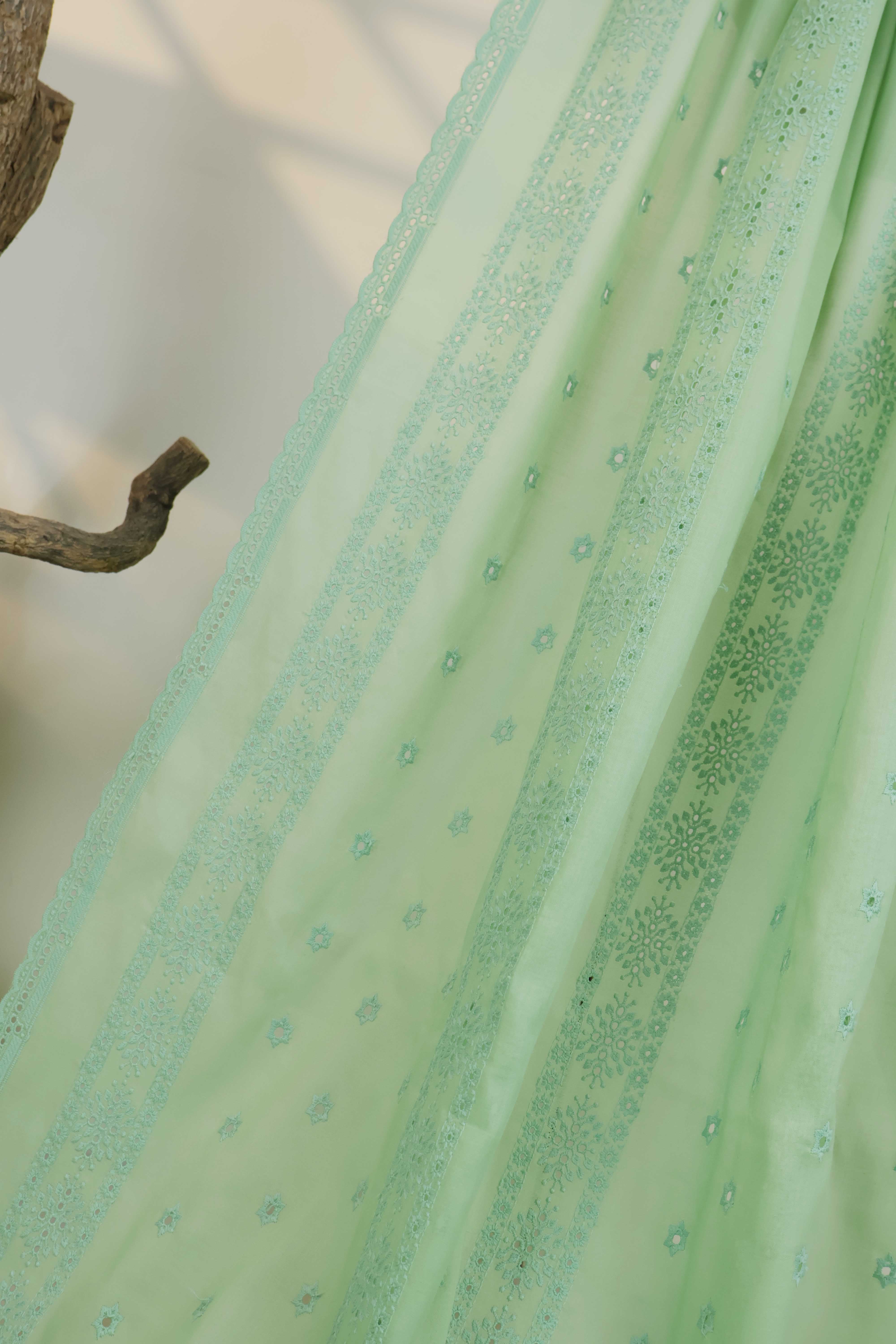 Embroidered Lawn Full Size Shawl 1477H - Image 4