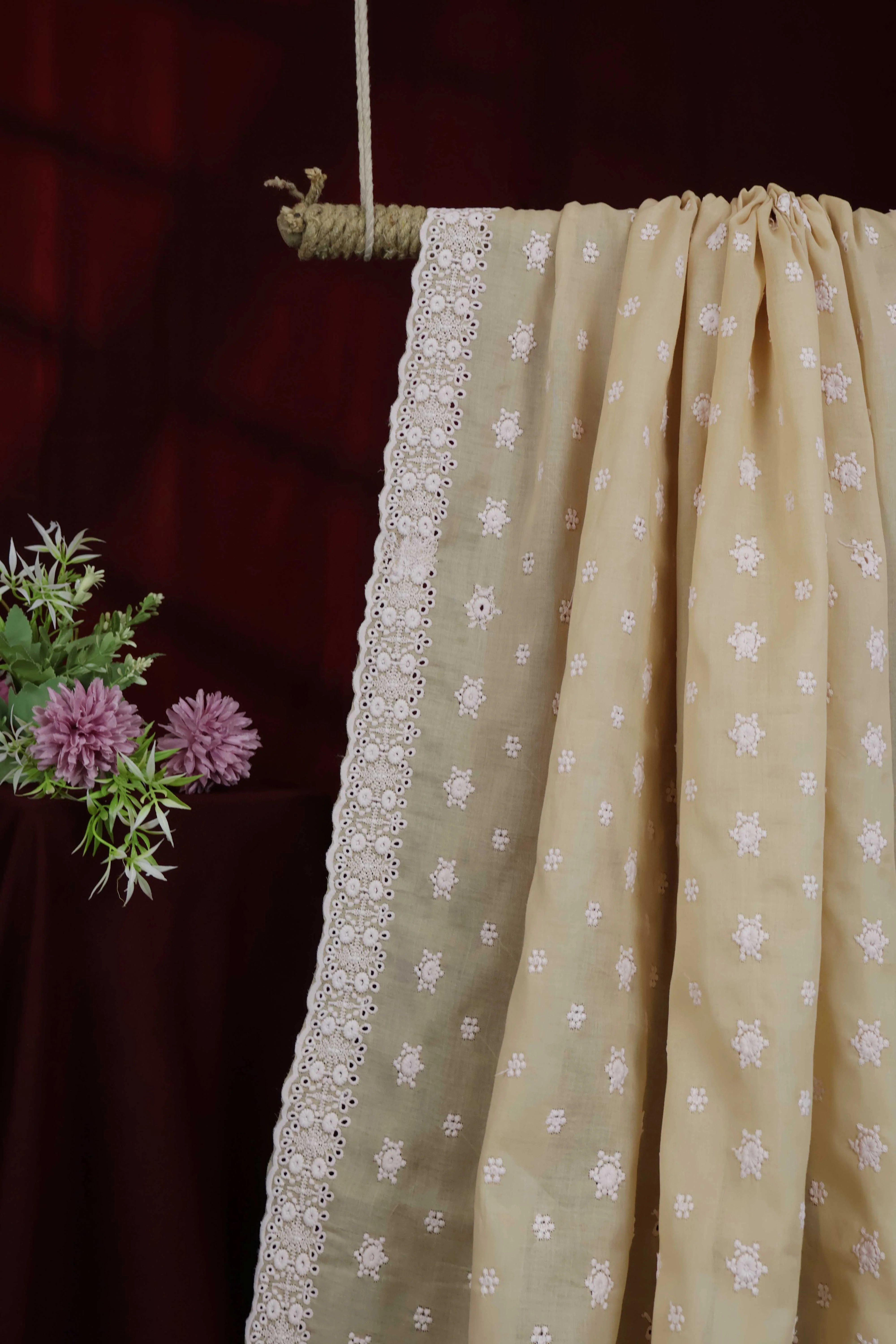 Embroidered Lawn Full Size Shawl 3849K - Image 3
