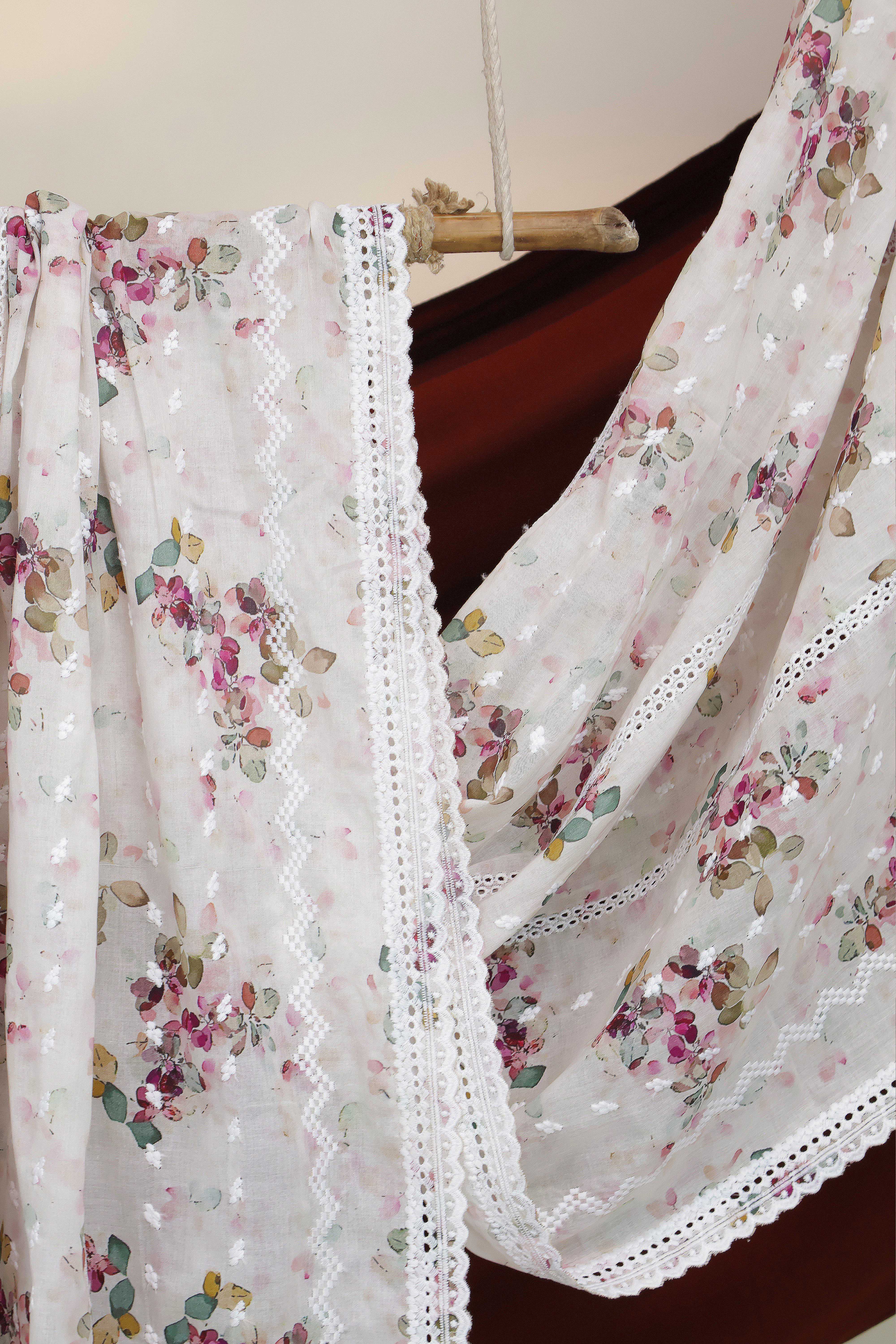 Embroidered Lawn Shawl 3636I - Image 3
