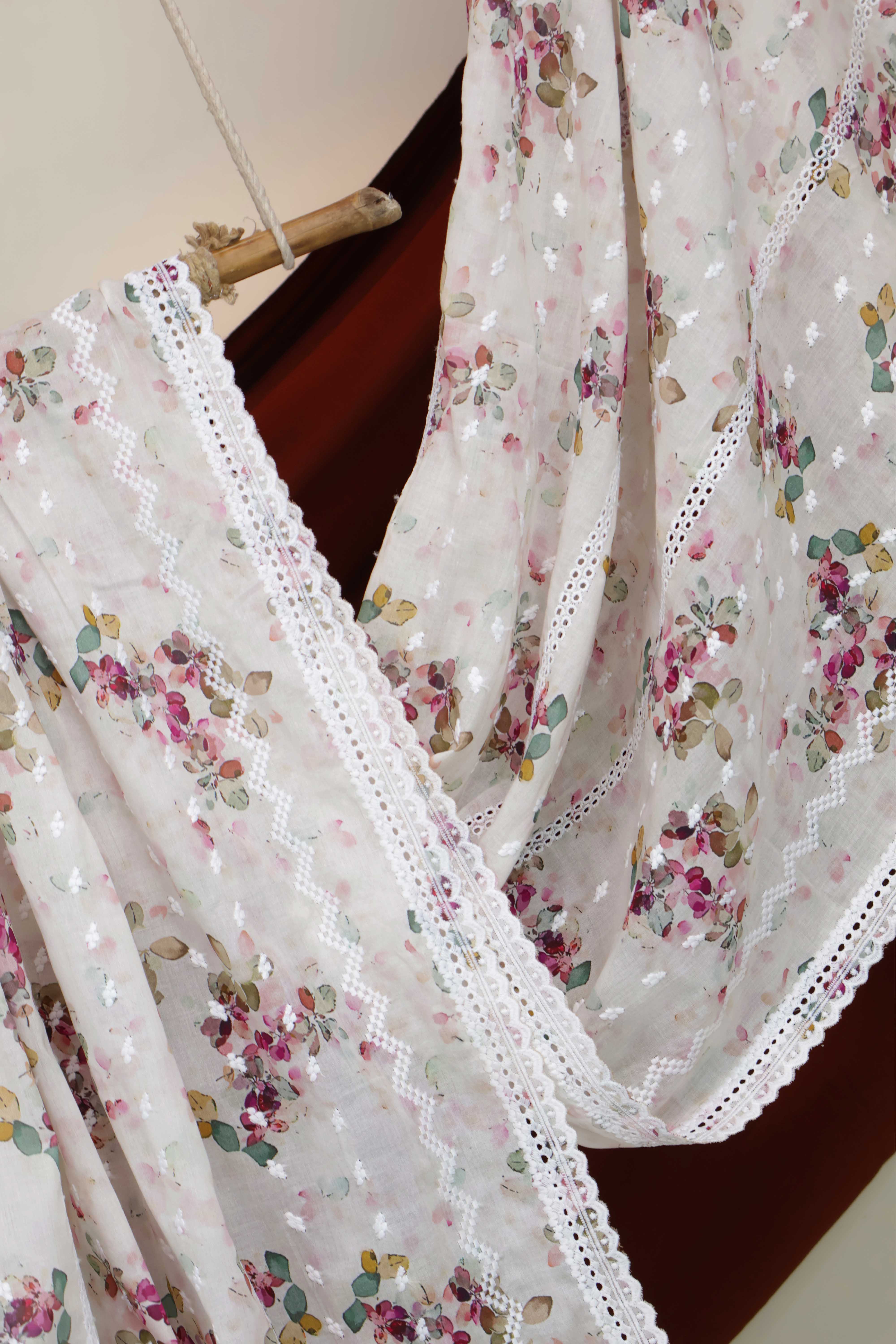 Embroidered Lawn Shawl 3636I - Image 5
