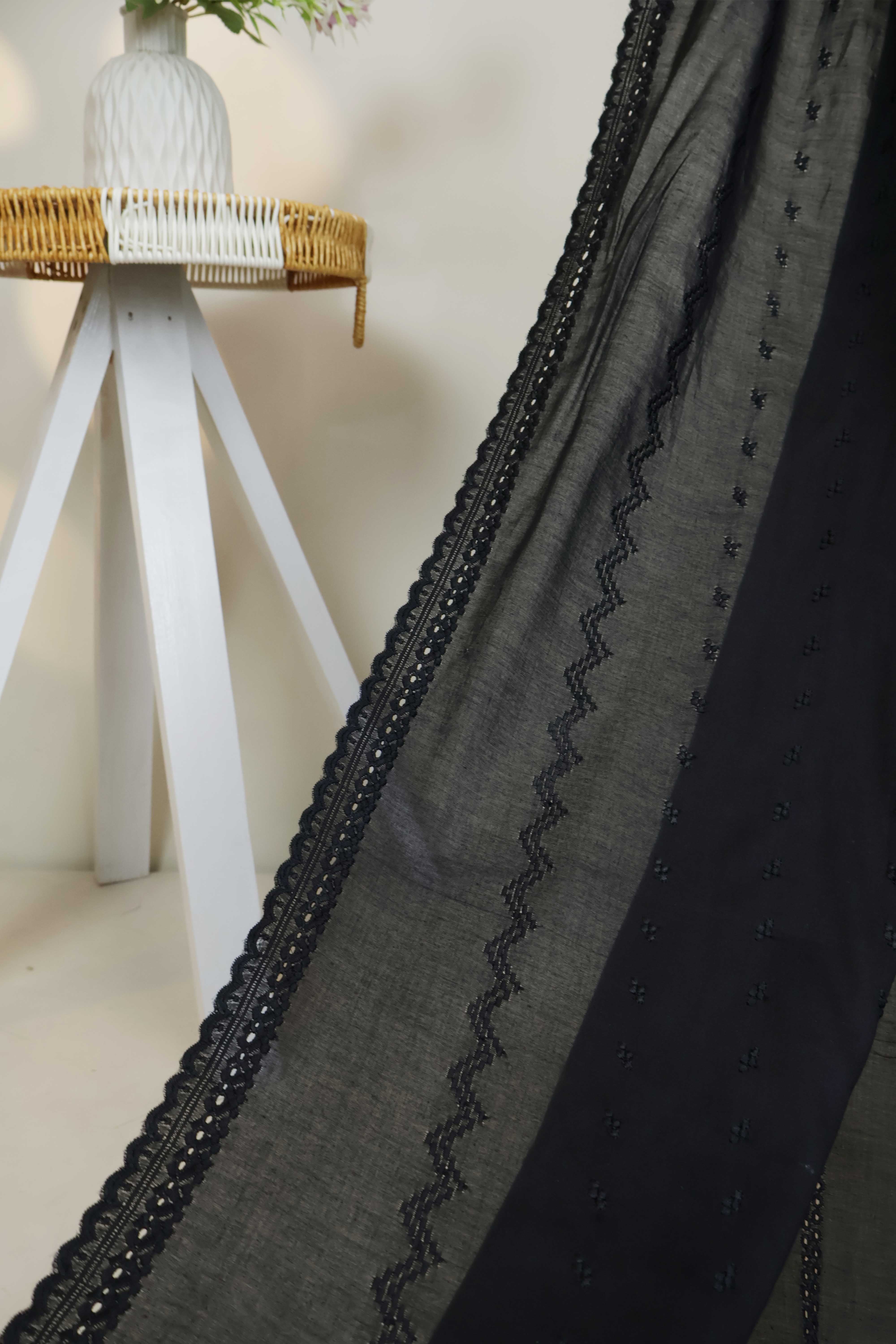 Embroidered Lawn Shawl 3787F - Image 3