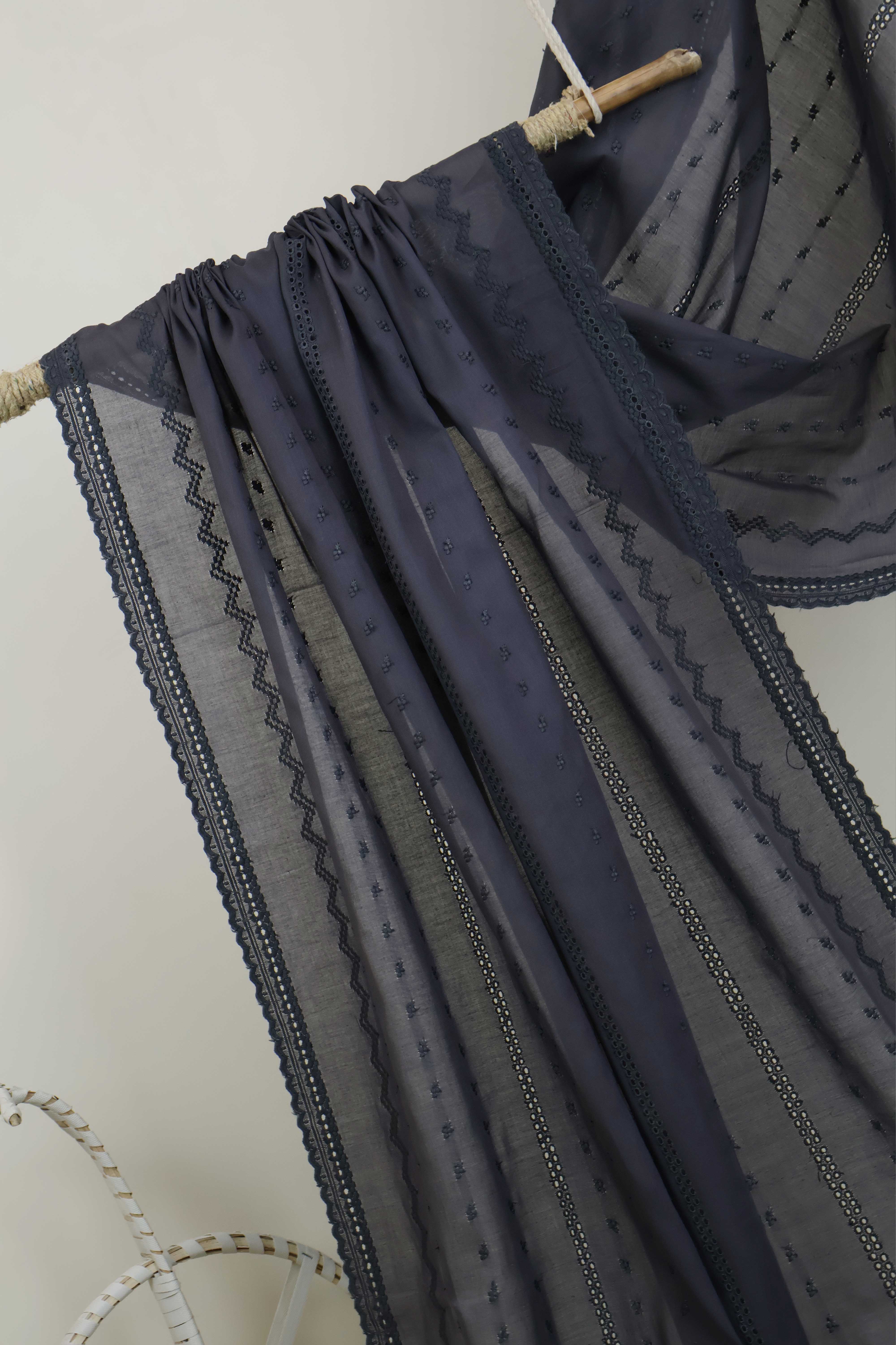 Embroidered Lawn Shawl 3787L - Image 4