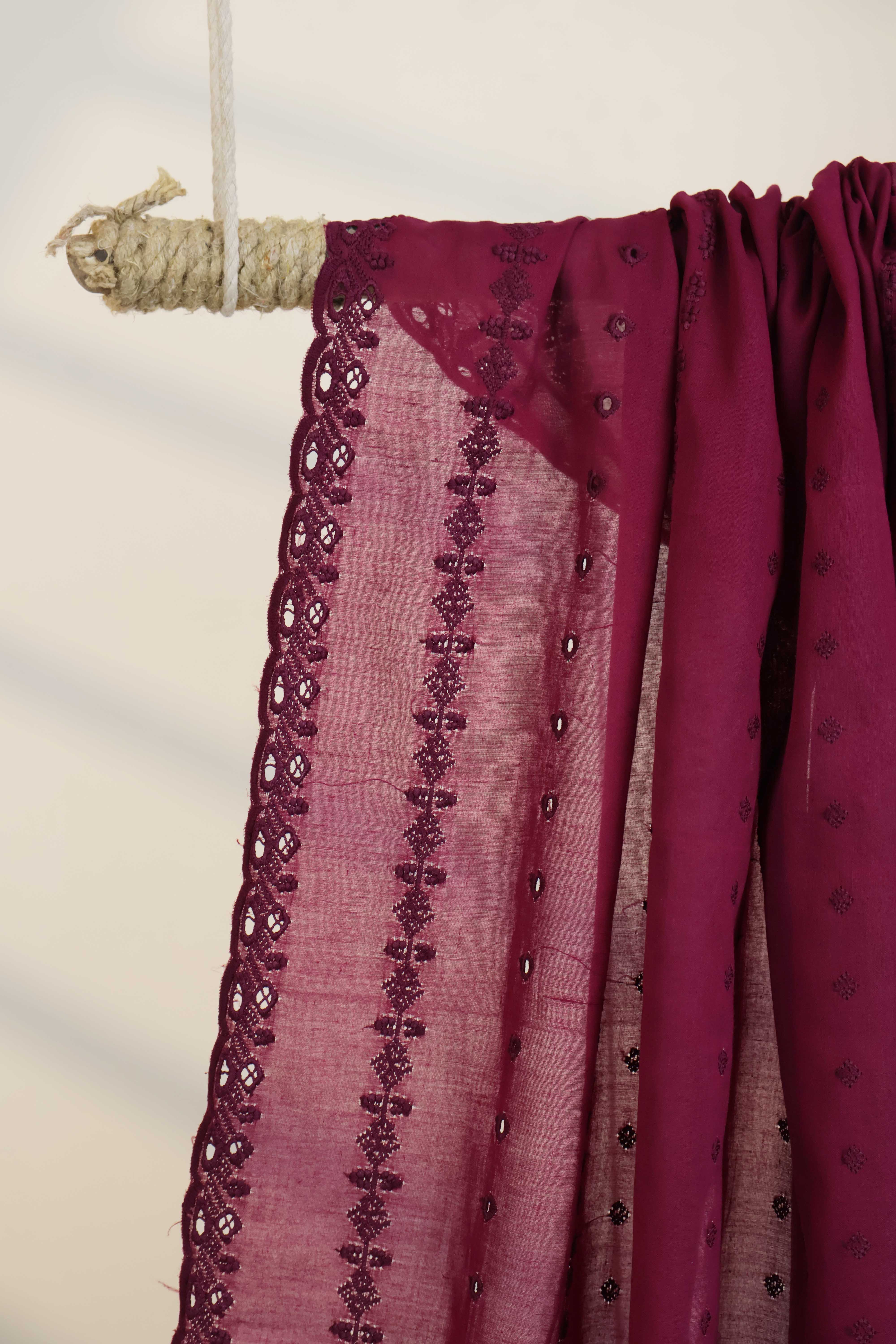Embroidered Lawn Shawl 3787V - Image 2