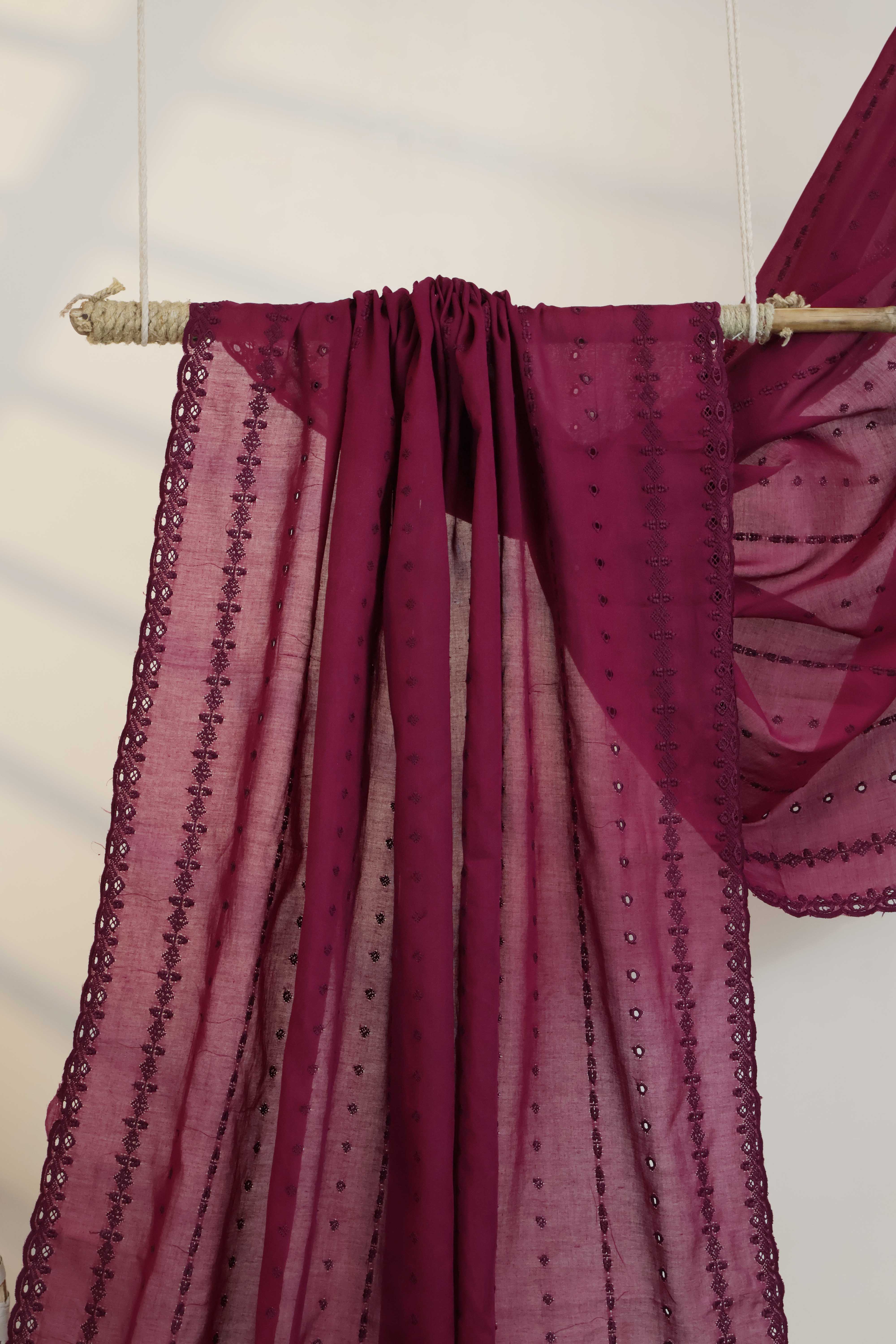 Embroidered Lawn Shawl 3787V - Image 4
