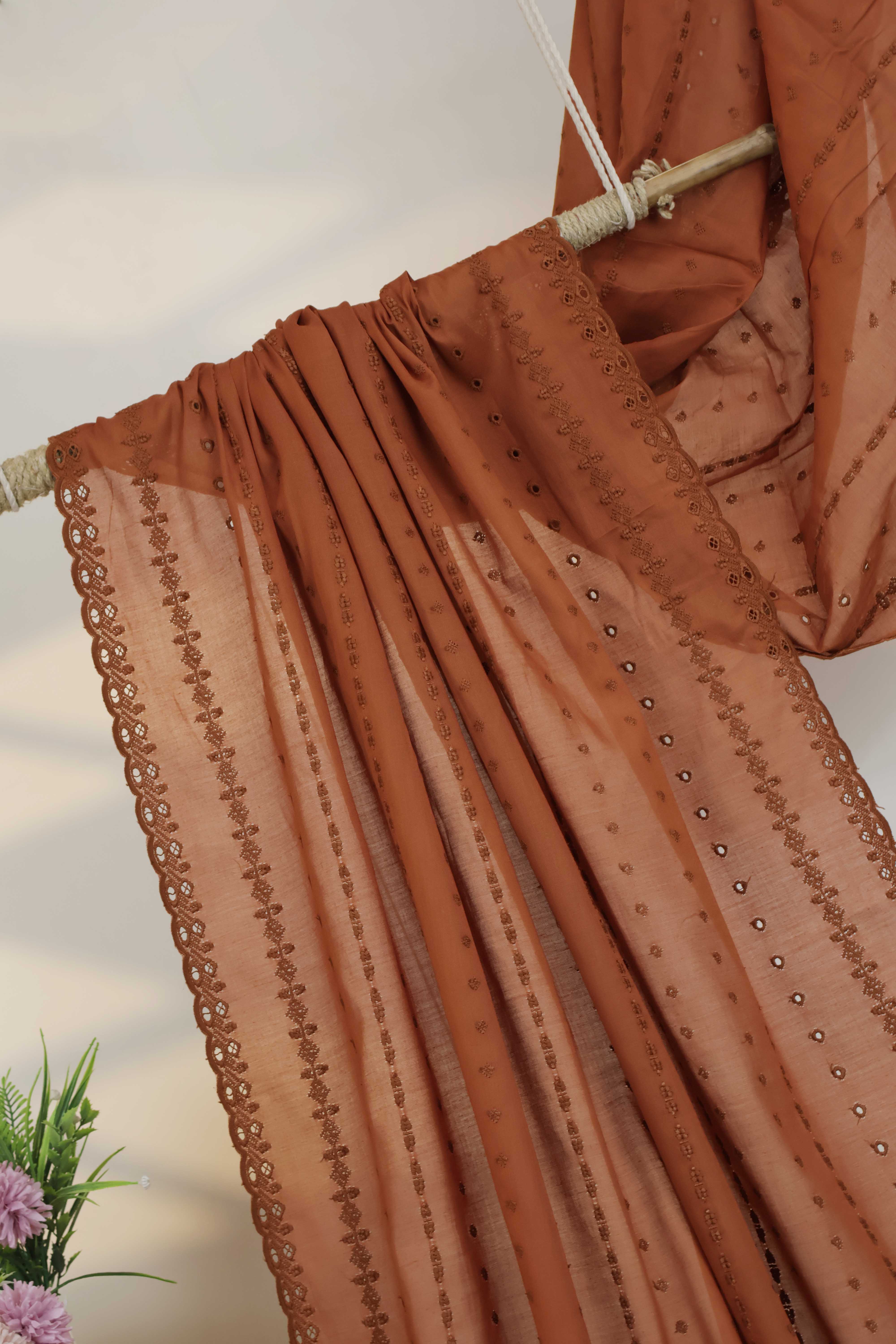 Embroidered Lawn Shawl 3787VV - Image 5