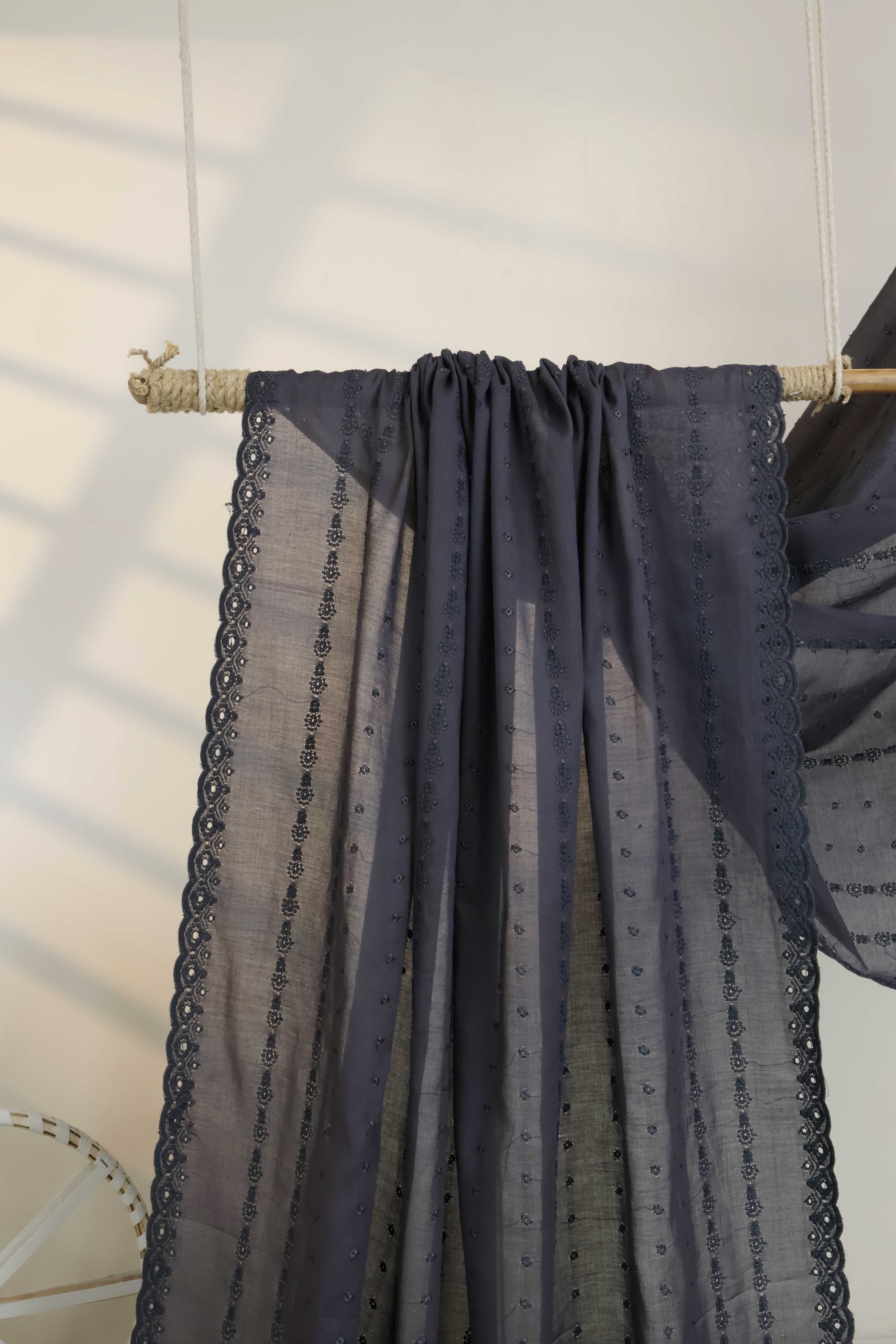Embroidered Lawn Shawl 3787Y - Image 3