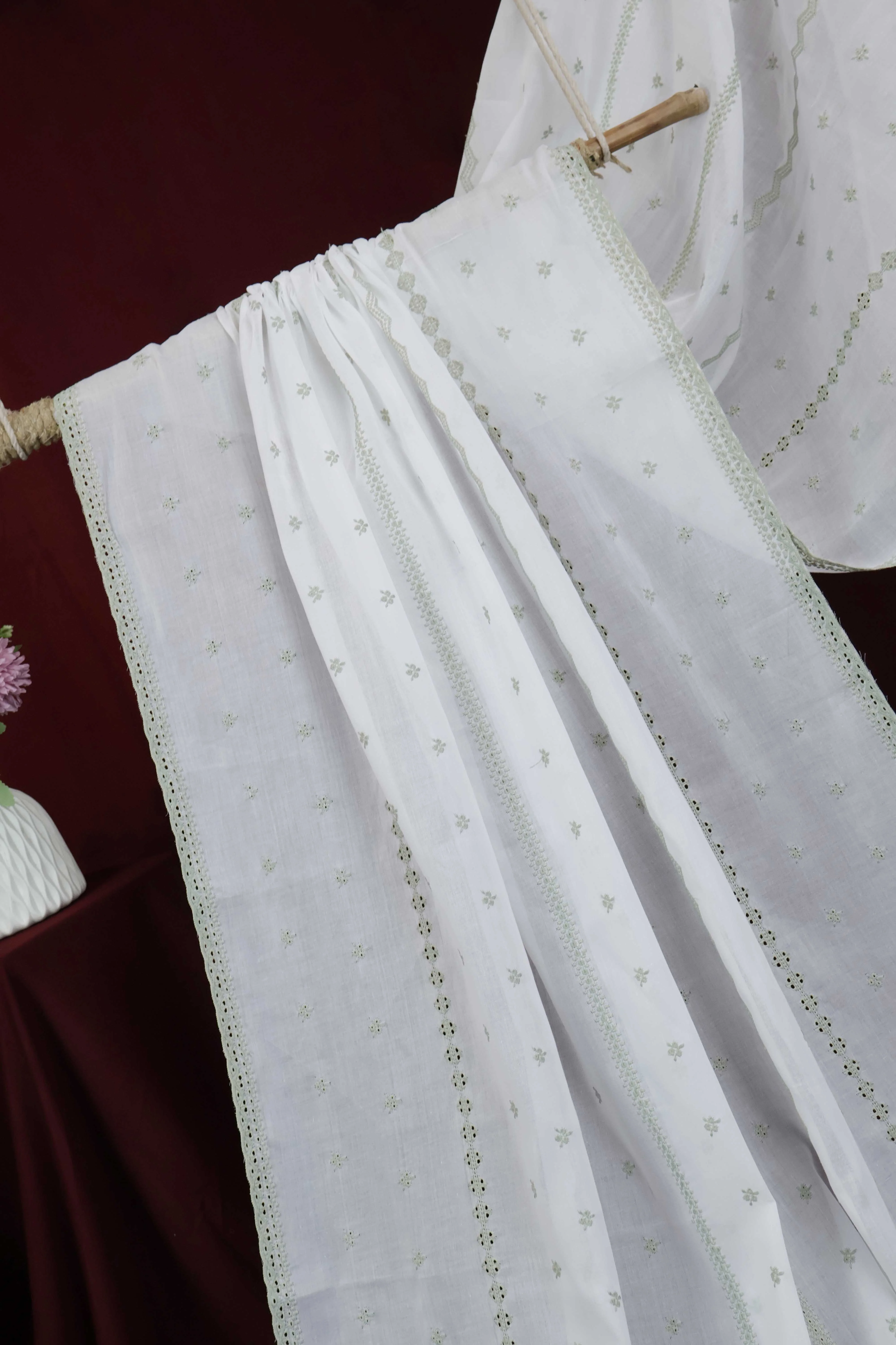Embroidered Lawn Shawl HLSH201 - Image 4