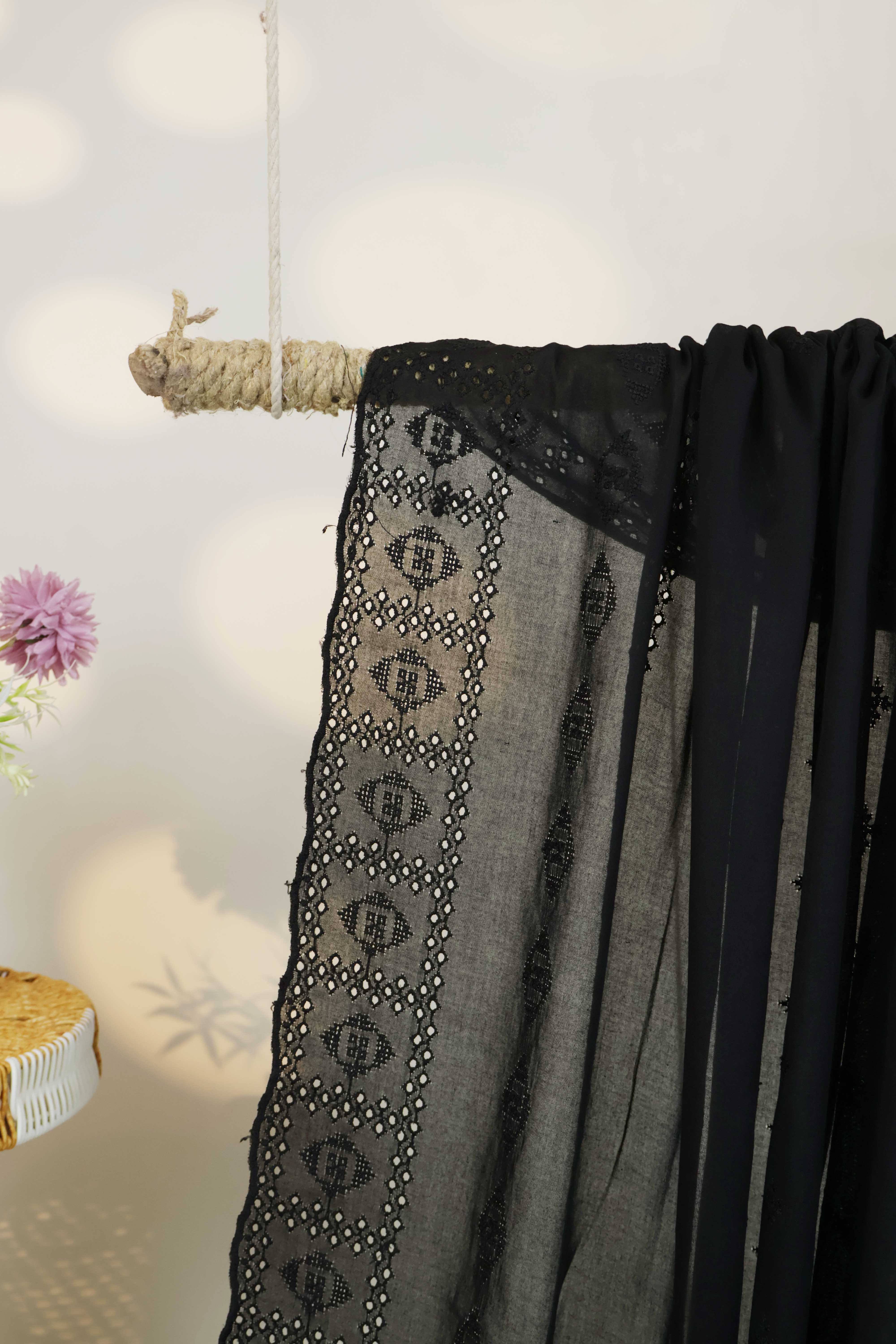 Embroidered Lawn Shawl HLSH204 - Image 4