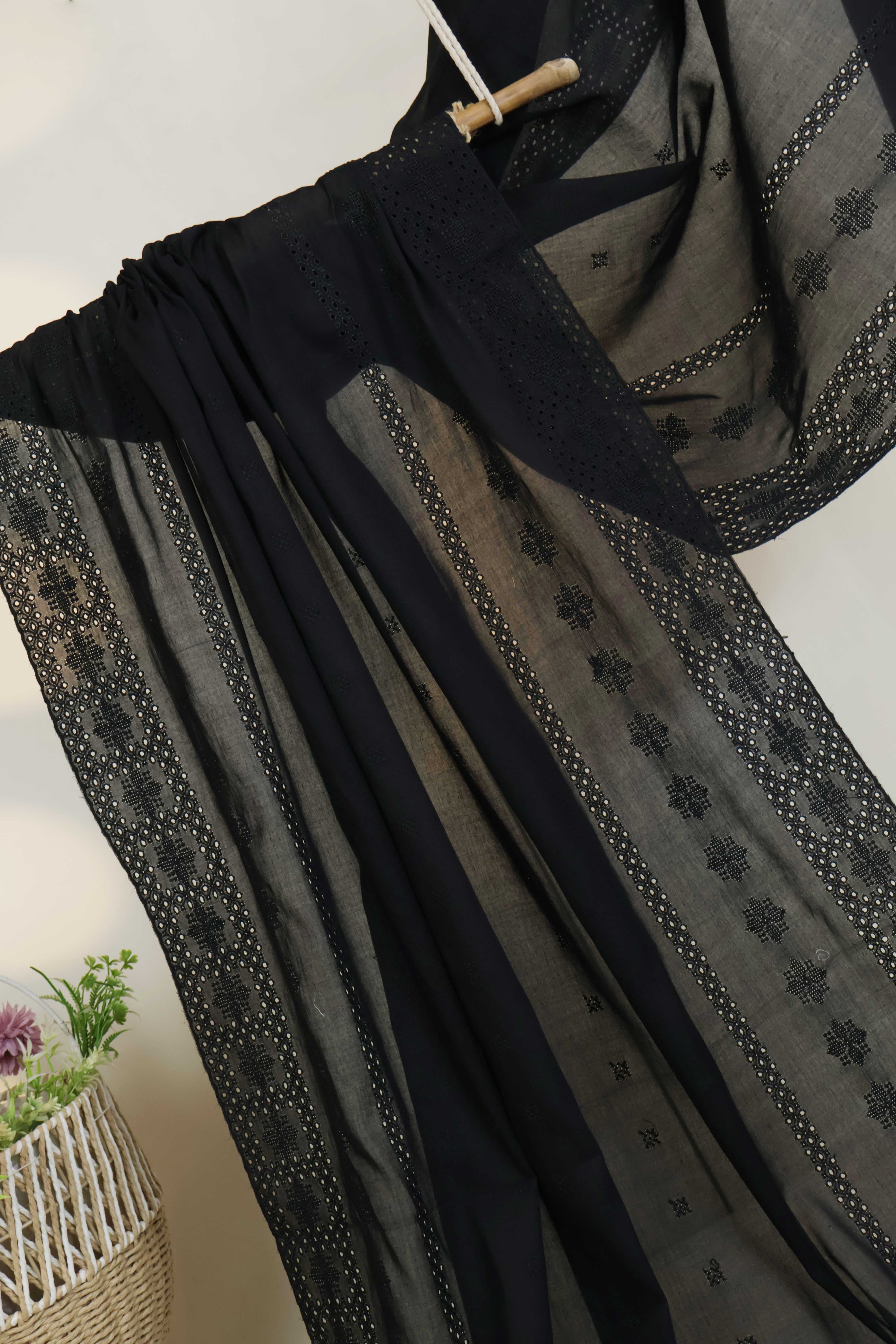 Embroidered Lawn Shawl HLSH205 - Image 4